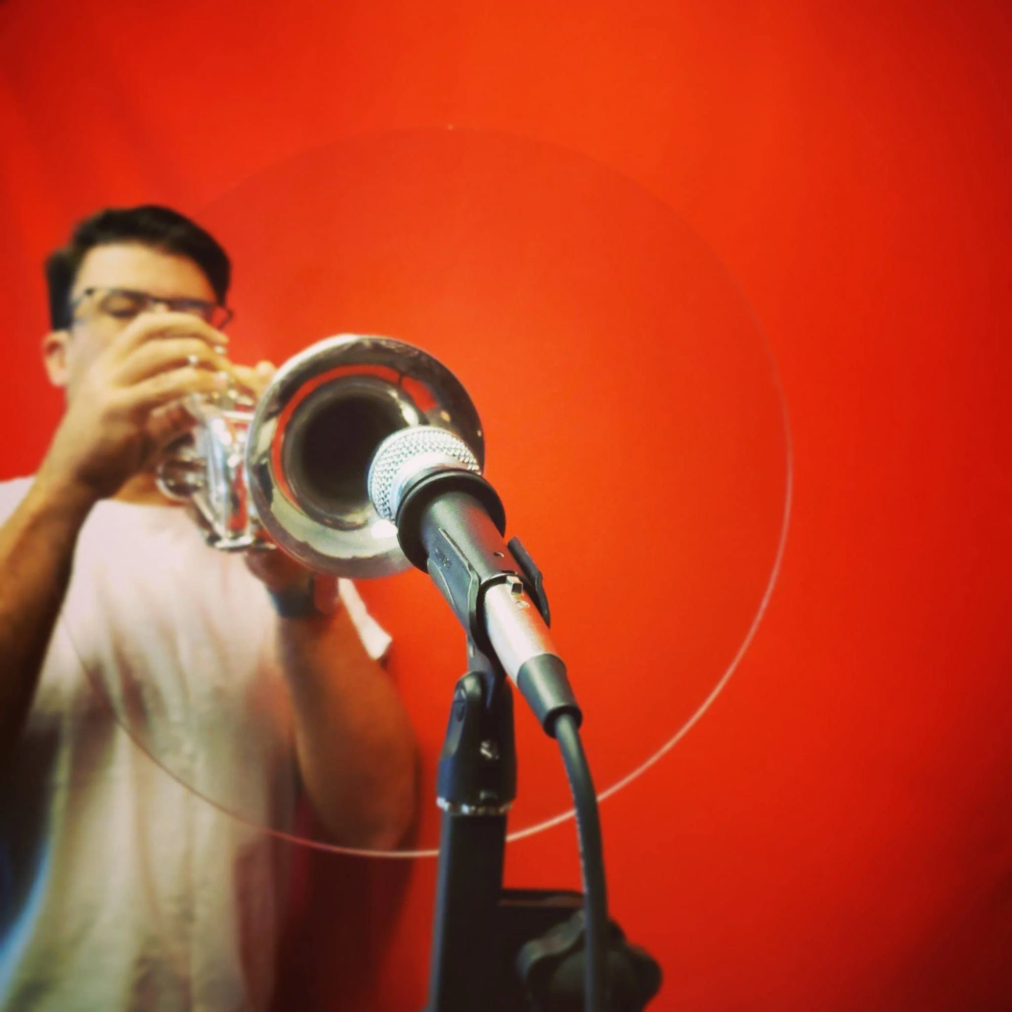 (11 inch Diameter) Crystal Clear Acrylic Vocal and Horn Deflector Shield: 4 Styles for Trumpet Saxophone Trombone Vocals and More 3mm Rigid Cast 11 inch Vocal And Horn Shield - Image 4