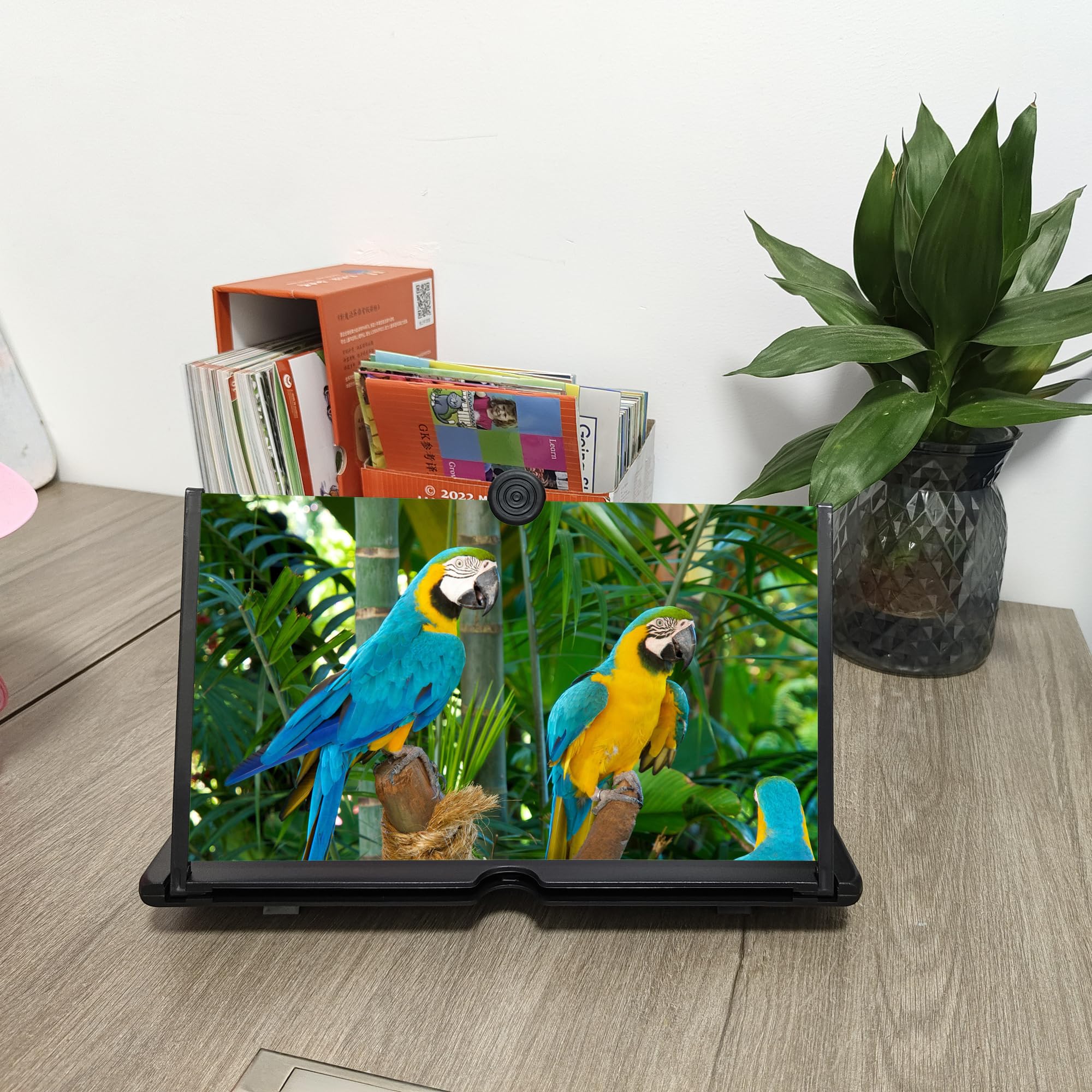 12"Screen Magnifier Amplifier,3D HD Mobile Phone Magnifier Projector Screen for Movies,Videos,and Gaming.Foldable Mobile Phone Holder with Screen Magnifier,Supports All Smartphones,A Smart Gift（Black) Black - Image 6
