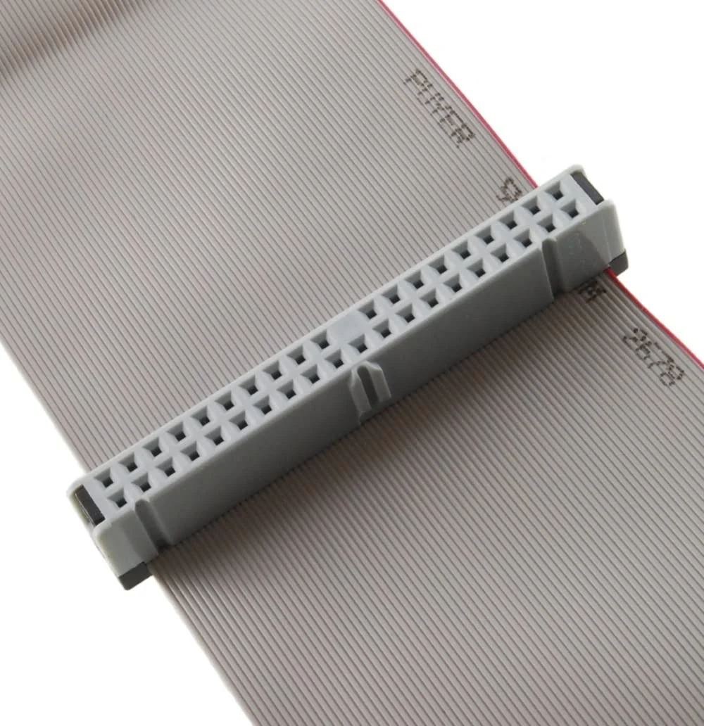 24" 40-Pin 80-Wire Ultra ATA 2-Drive Ribbon Cable, Manhattan 332781 - Image 3