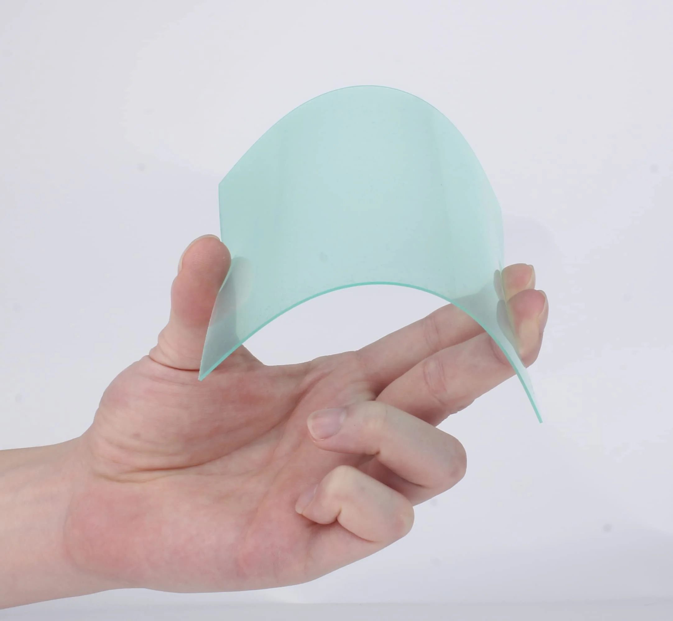4.33''x3.54'' Welding Helmet Hood Clear Lens Cover, Universal Welding Protective Lens Replacement (20pcs) 4.33" x 3.54" - Image 4