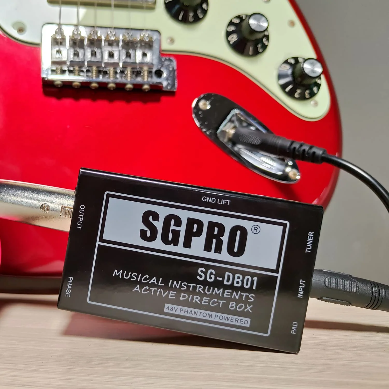 Active Direct Box, Recording Signal DI Box for Musical Instruments as Guitar, Bass Guitar, and Keyboard Live Performance or Studio, 1/4" to XLR, Ground Lift 48V Phantom Powered Compact Unit - Image 6