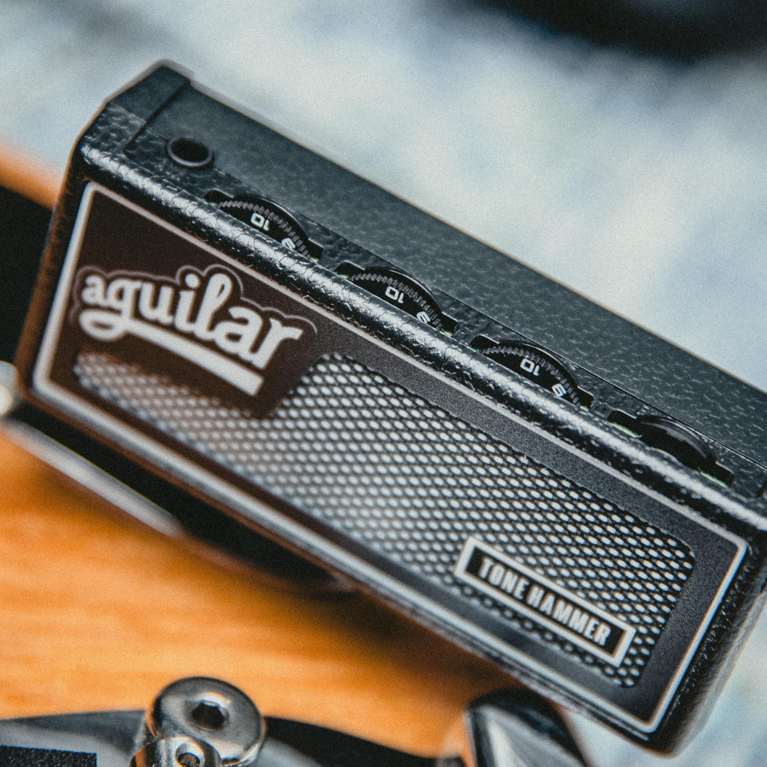 Aguilar amPlug3 Tone Hammer Bass Guitar Headphone Amp w/Three Onboard Effects and Built-in Rhythm Patterns - Image 6