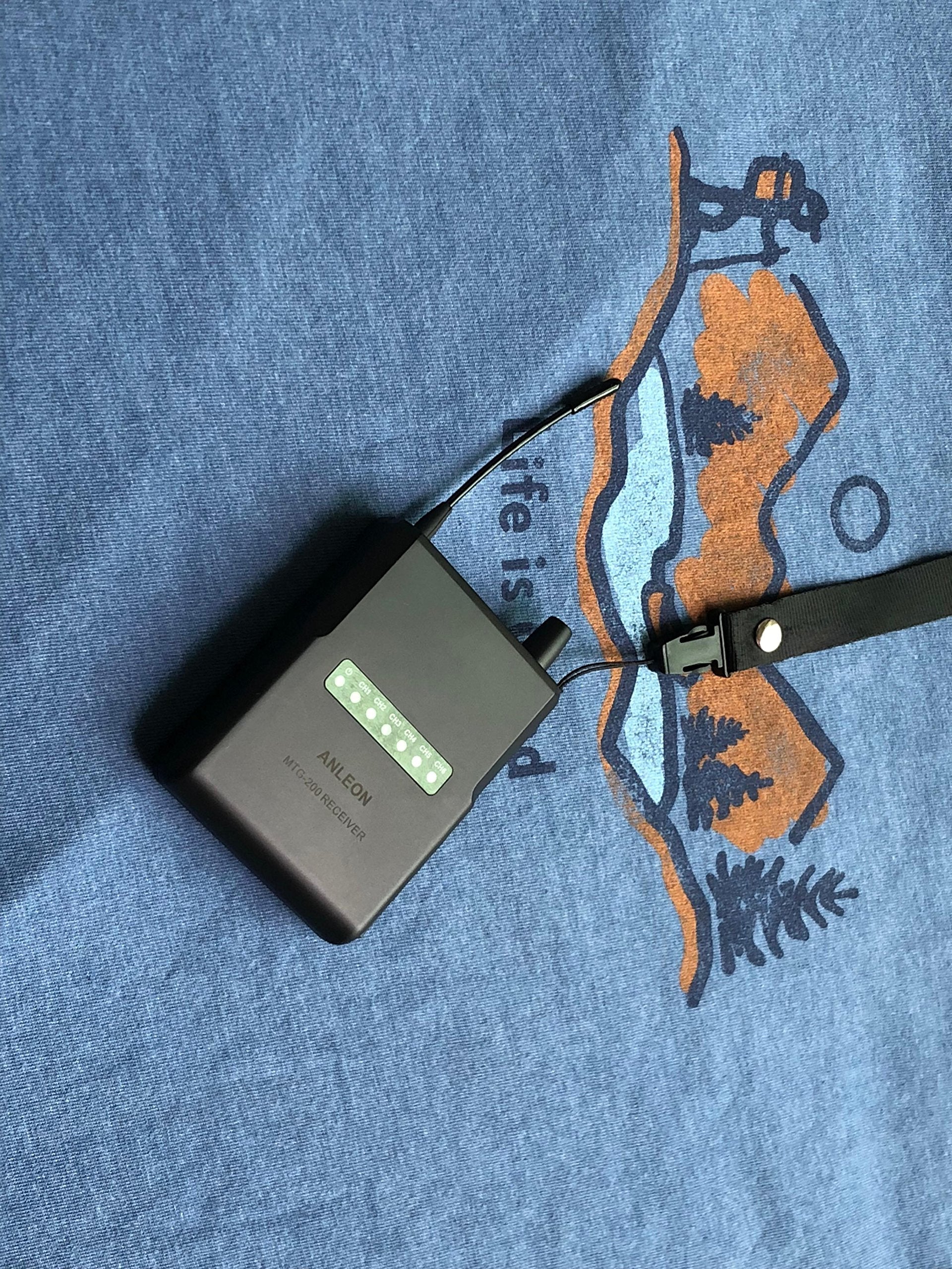 ANLEON MTG-200 Wireless Tour Guide & Language Interpretation System 915Mhz (1 Transmitter 1 Receiver) 1 Transmitter 1 Receiver - Image 8