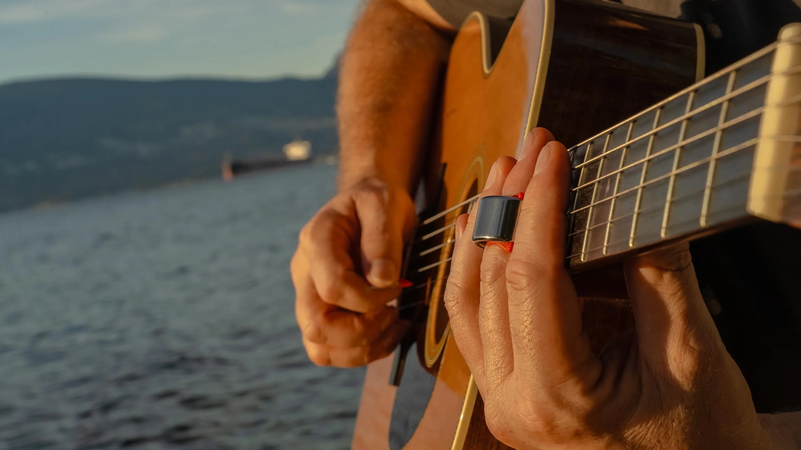 Black Mountain Slide Guitar Rings - Made From Tungsten Steel. Acoustic Guitar Slide, Electric Guitar Slide, Bass, Ukulele, and More. Almost as Hard as Diamond, Smooth Surface Finish, New Invention Regular - Image 7