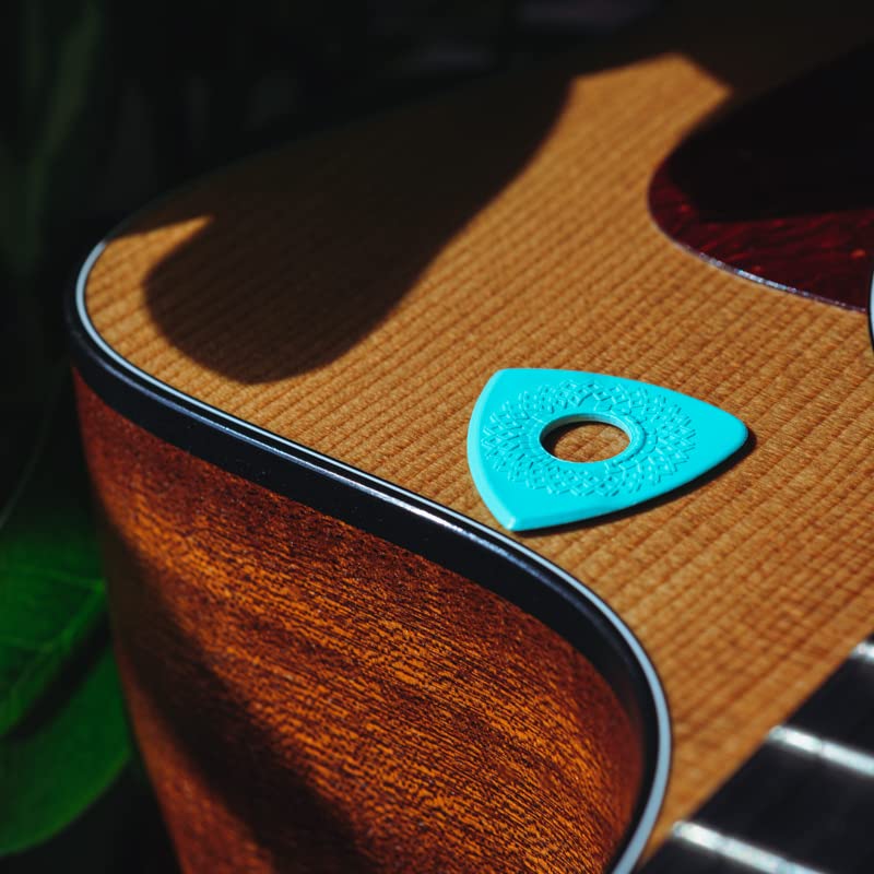 Bog Street Axe Blade Light Ergonomic, 3-Sided Guitar Pick. - One .5mm standard tip and Two 1.5mm Jazz style tips. (6-Pack) 6-Pack - Image 5