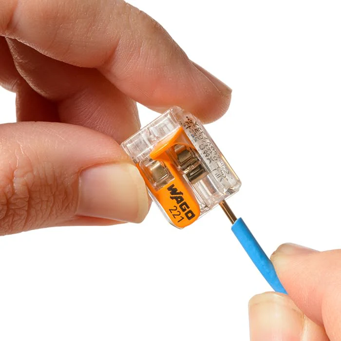 Box of 50 WAGO Connection Terminals 2 Conductors Series 221 - Easy and Safe Installation for All Your Electrical Projects - Image 5