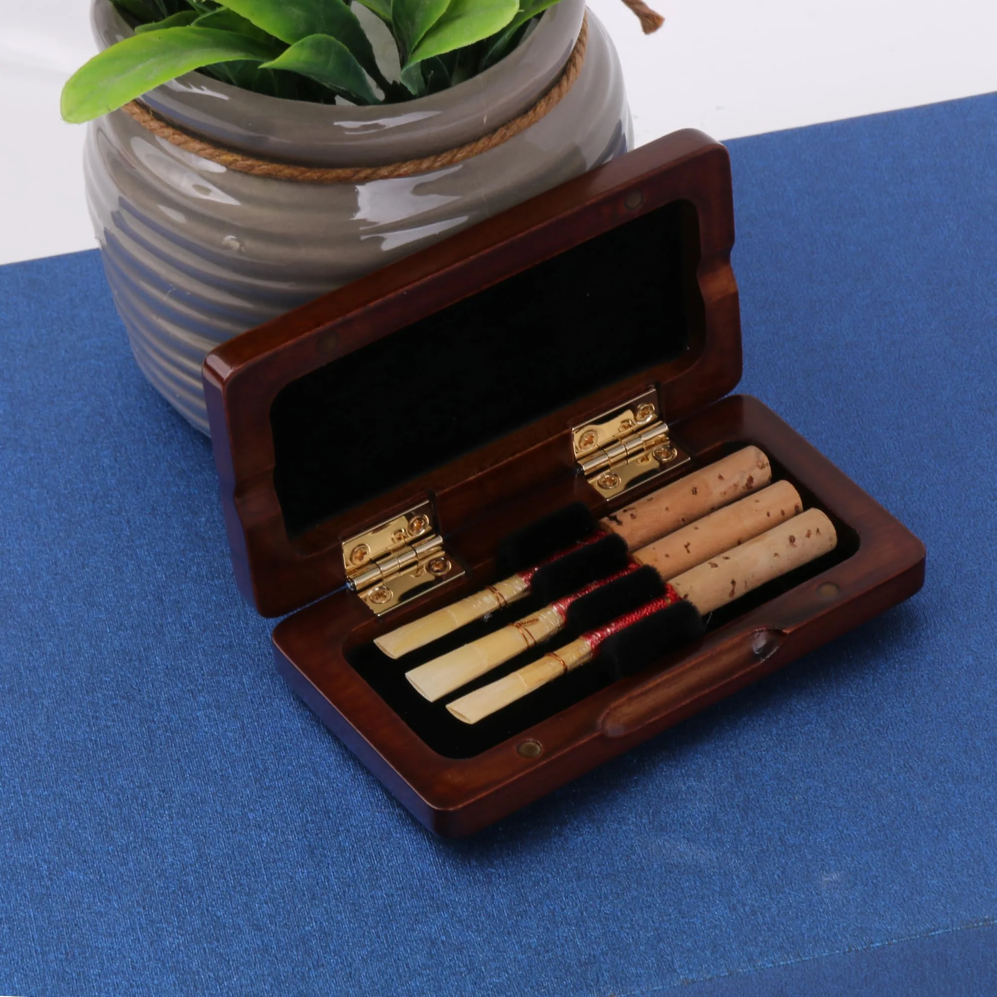 BQLZR Bamboo Oboe Reeds Replacement with Wooden Storage Box for Instrument Pack of 3 - Image 2