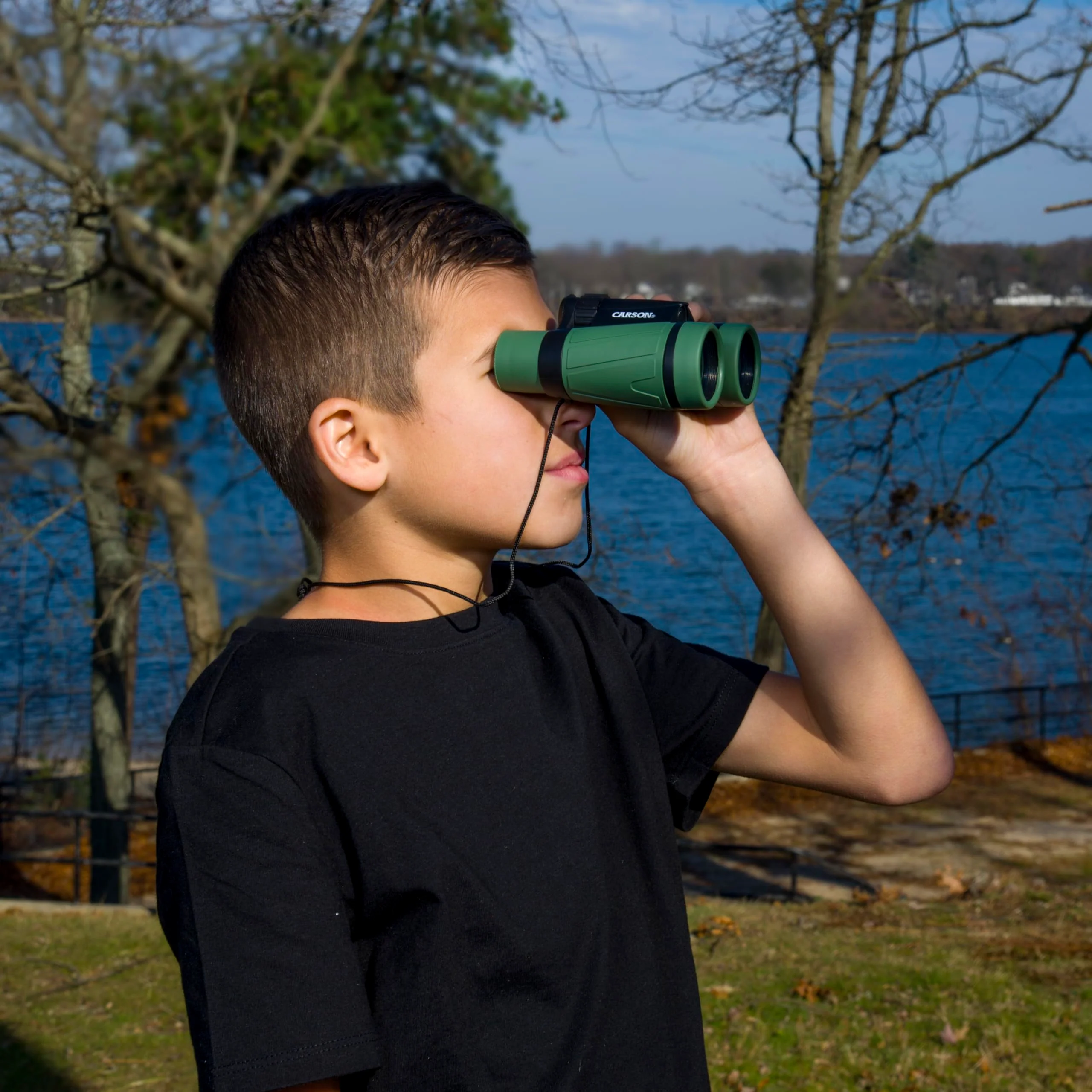 Carson Hawk Kids 30mm Beginner Field Binoculars (HU-530) Binocular - Image 7
