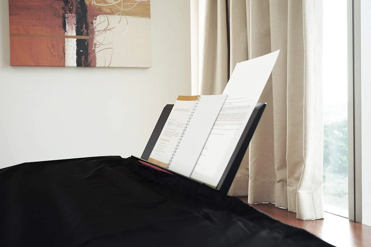 Clairevoire Adjustable Piano Keyboard Cover – Midnight Black, Anti-Dust & Water Protection, Fits 53.5" (136 cm) Keyboards with Book-stand Opening - Image 3