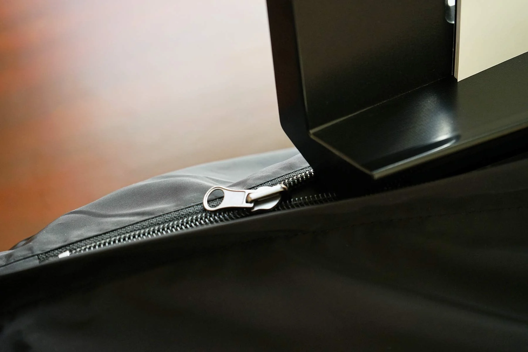 Clairevoire Adjustable Piano Keyboard Cover – Midnight Black, Anti-Dust & Water Protection, Fits 53.5" (136 cm) Keyboards with Book-stand Opening - Image 4
