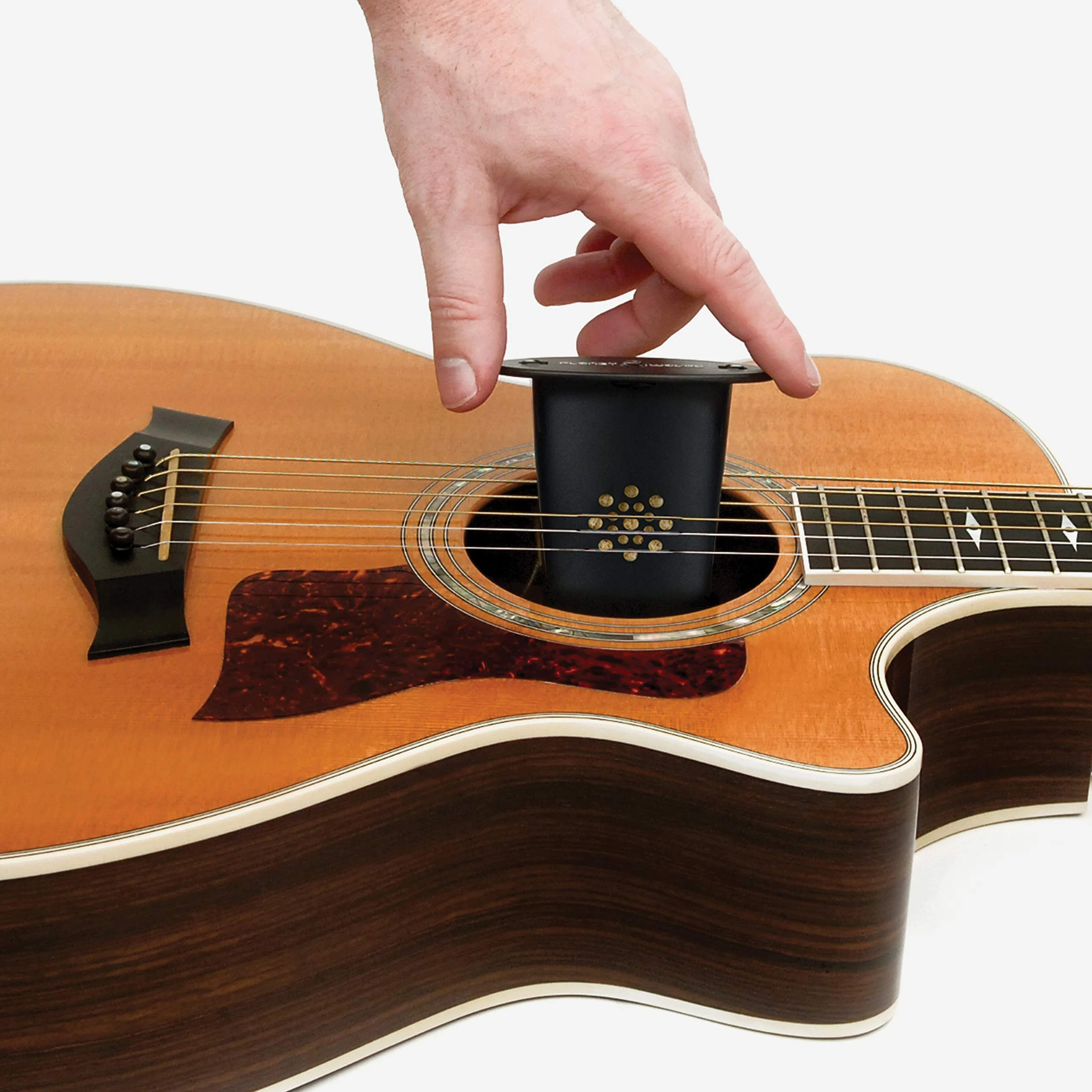 D'Addario Accessories Guitar Humidifier - Acoustic Guitar Soundhole Humidifier with Sponge - Non Drip - Suspends from Strings - Image 2