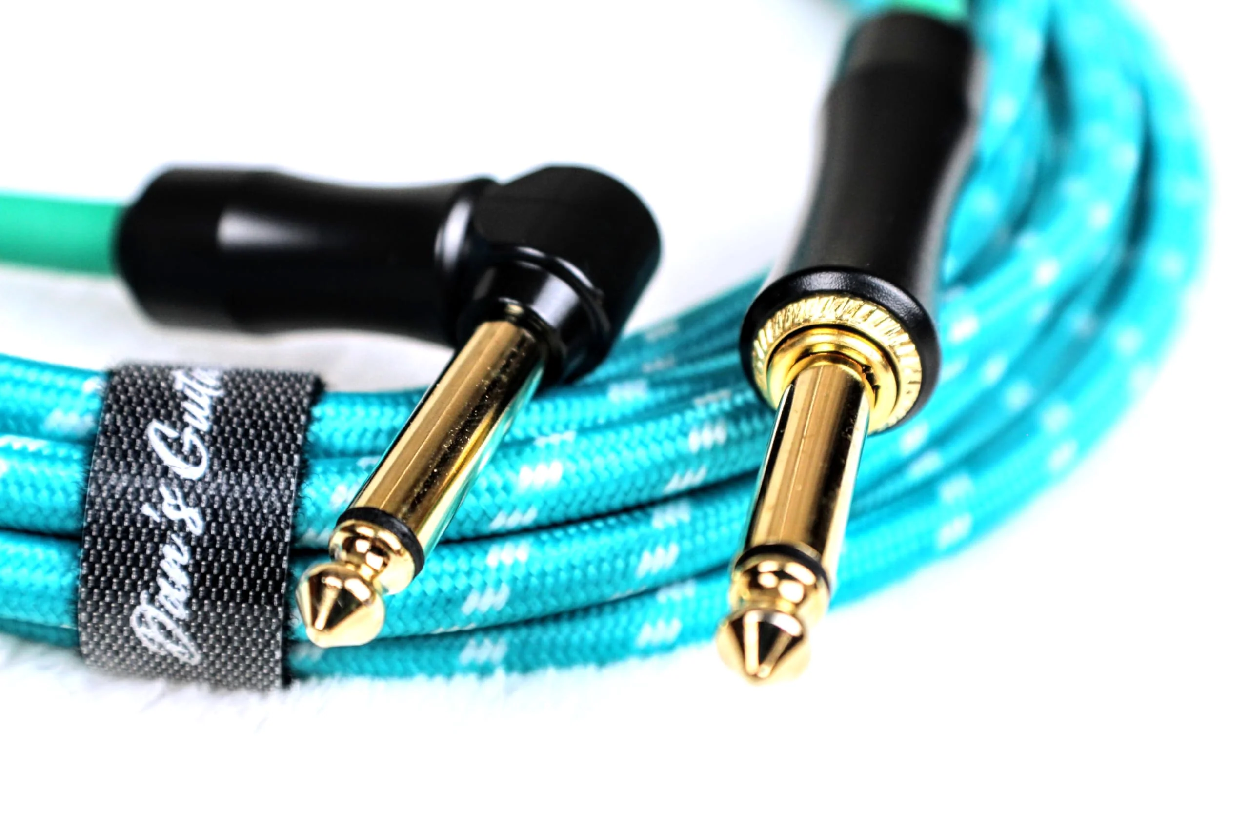 Dan's Guitar Store Instrument Cable (4.5m / 14ft Inline/Right-angle) 1/4 Jack 21AWG OFC 18k gold connector Self-silencing Precision Instrument Cable 4.5 Metre / 14 ft Inline / Right Angle - Image 2