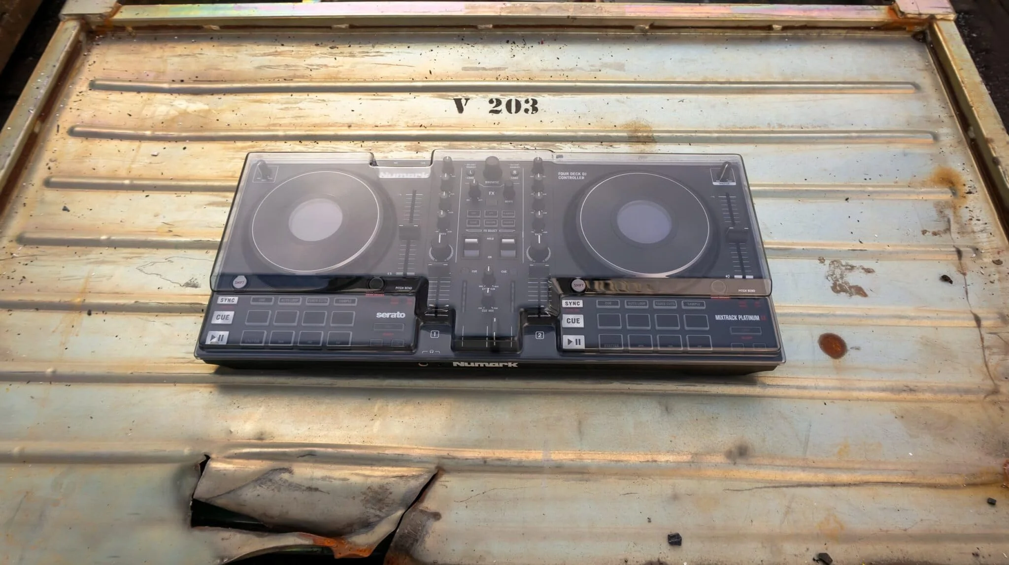 Decksaver Polycarbonate Cover Compatible Mixtrack Pro & Platinum FX (DSLE-PC-MTPFX) - Image 2