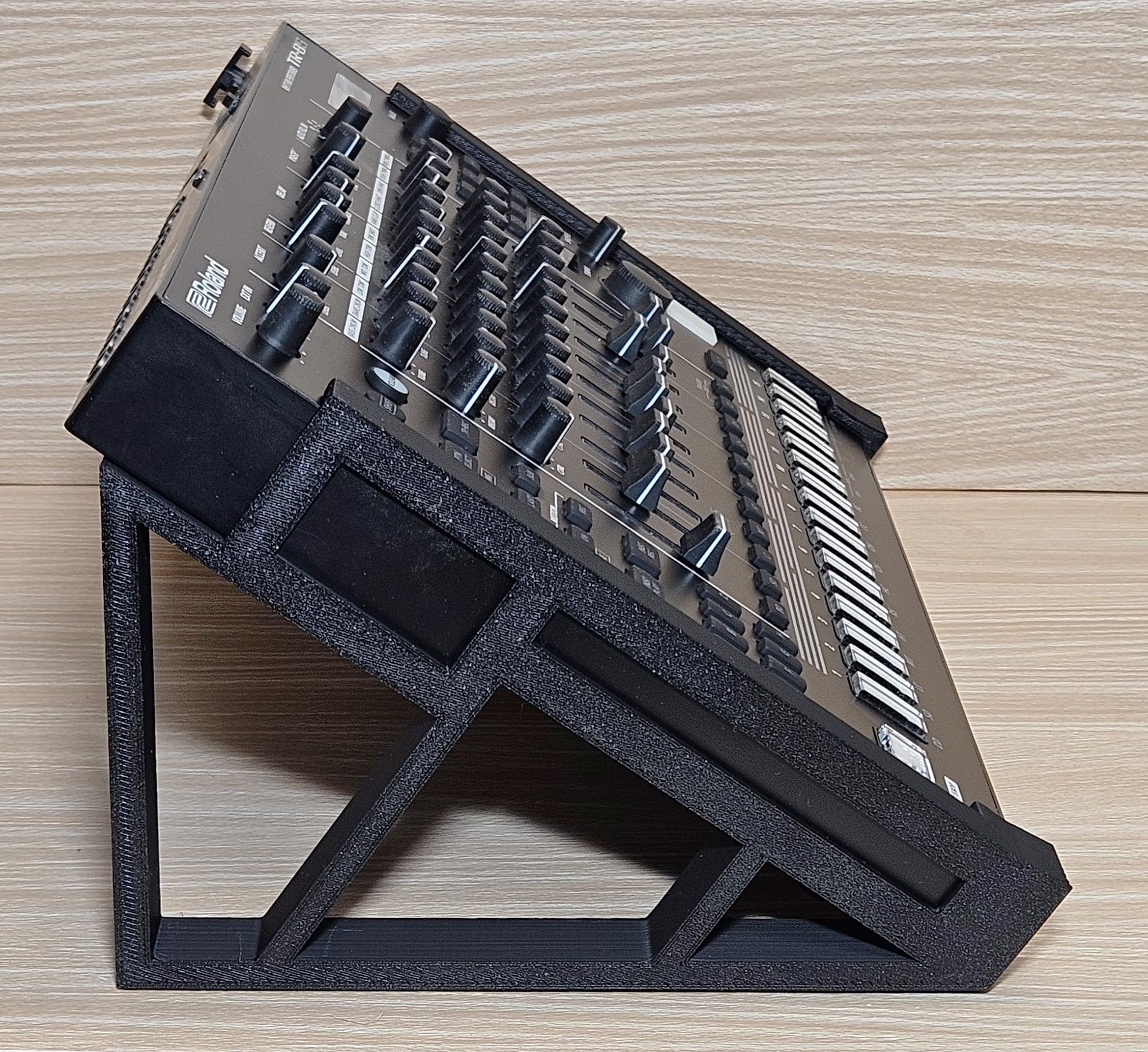 Desktop Studio Angled Stands For Roland TR-8S Rhythm Performer Drum Machine Synth - Image 2