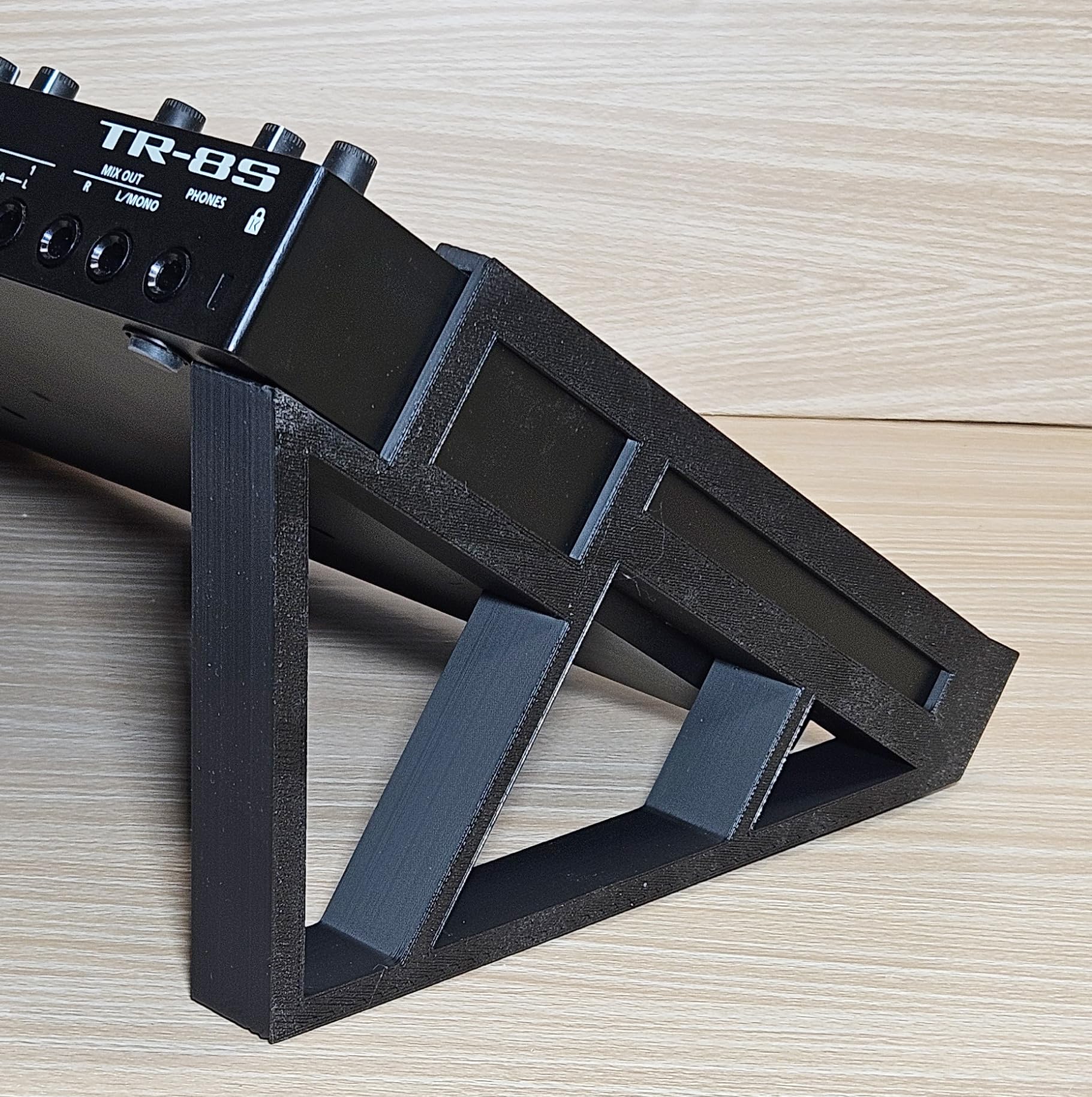 Desktop Studio Angled Stands For Roland TR-8S Rhythm Performer Drum Machine Synth - Image 3