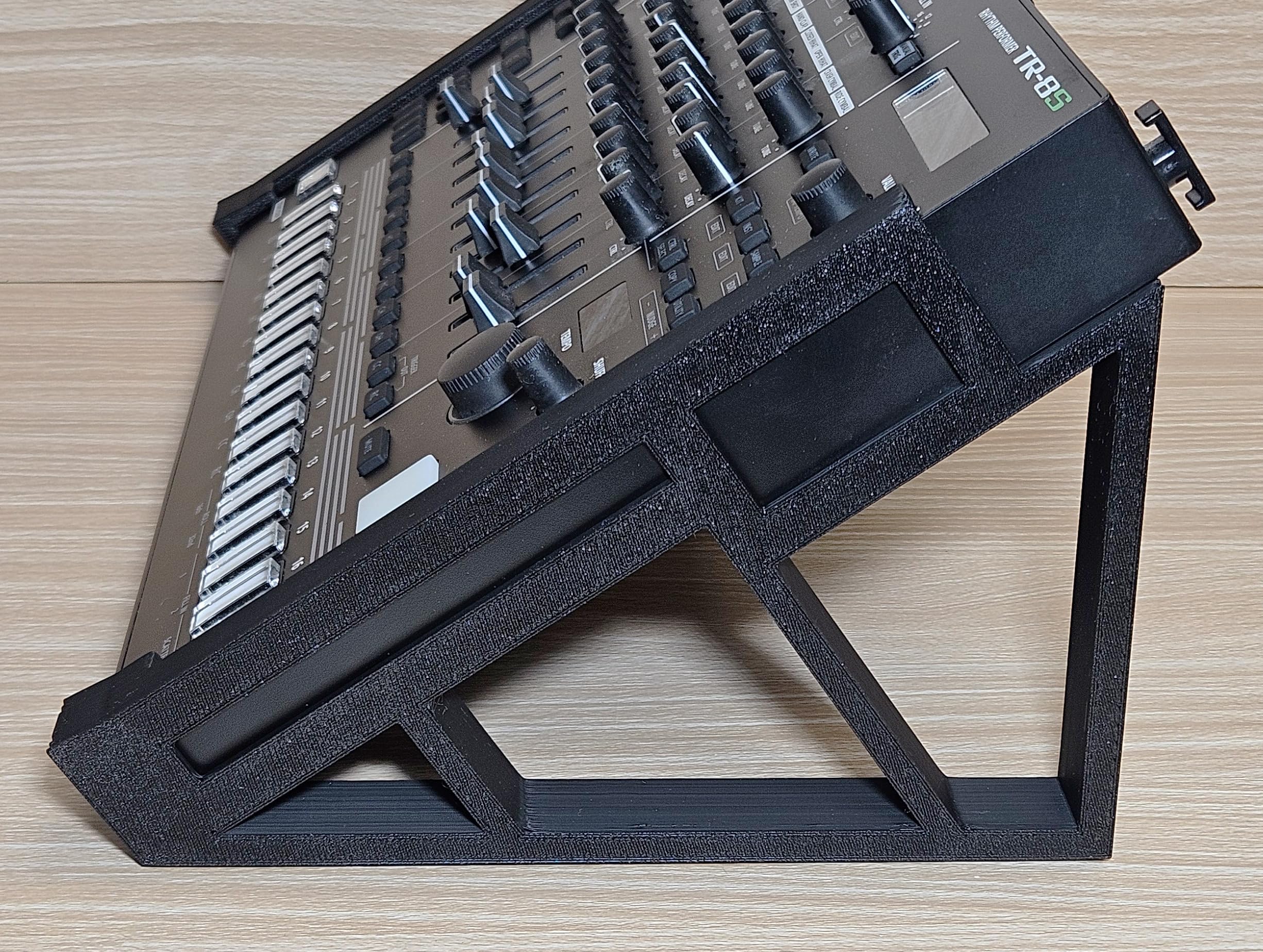 Desktop Studio Angled Stands For Roland TR-8S Rhythm Performer Drum Machine Synth - Image 6