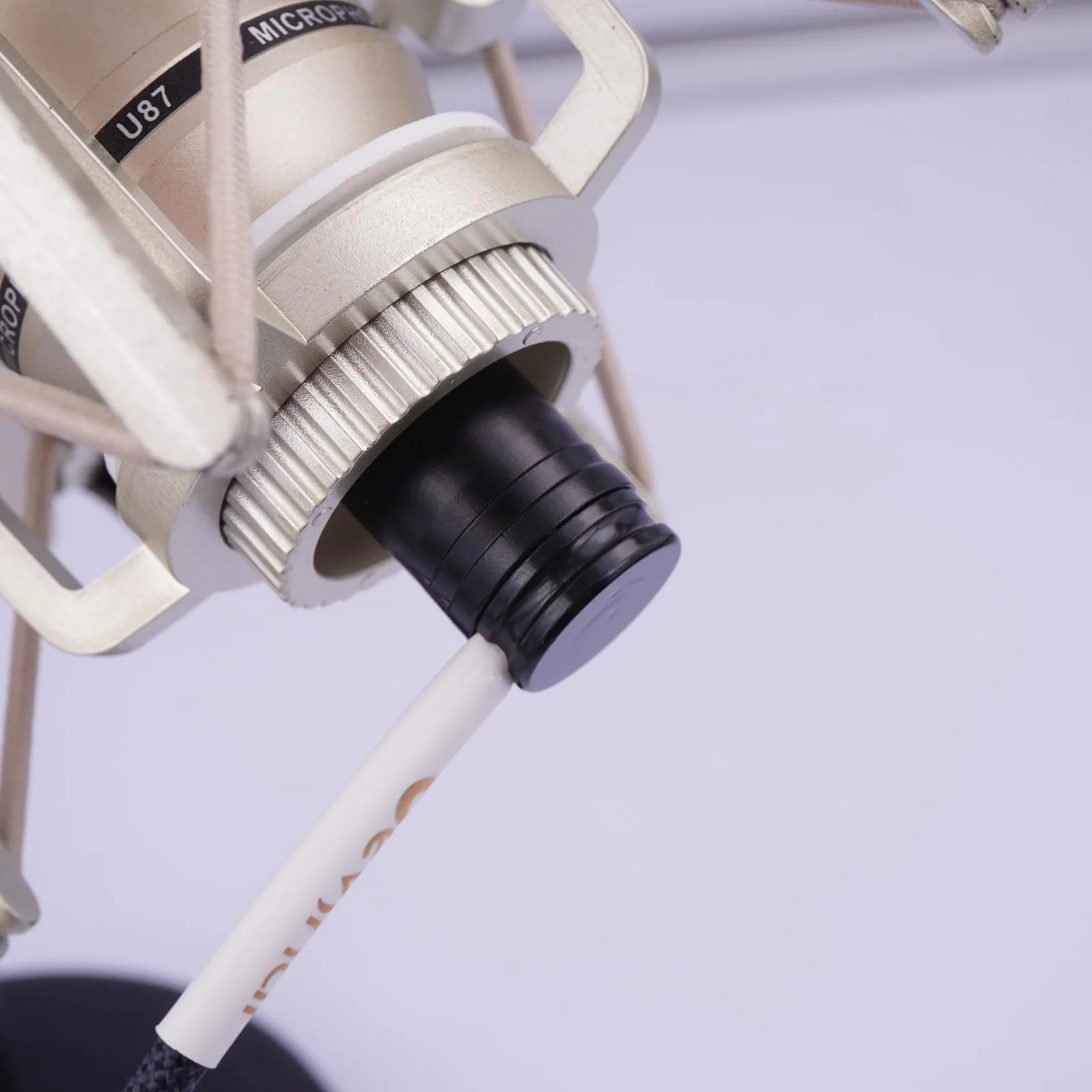 Devinal Rotatable Right-Angle XLR Cable, Adjustable-Angle Low-Profile XLR Microphone Adapter Connector, Right-Angle Mic Cord on Both Ends (Male and Female) 0.8 FT 2 pcs Angle Male to Angle Female 1FT - Image 4