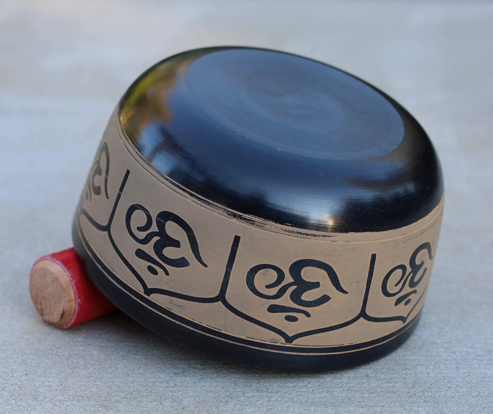 DharmaObjects® Yoga Meditation 6 Inches Ganesh/OM Peace Singing Bowl/Cushion/Rosewood Mallet Gift Set OM - Image 6