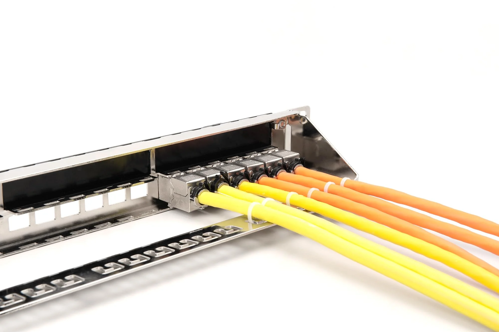 DIGITUS Patch Panel - Modular - For Keystone Modules - 19" - 24-Port - Shielded - Rack Mount 1U - Grey - Image 4
