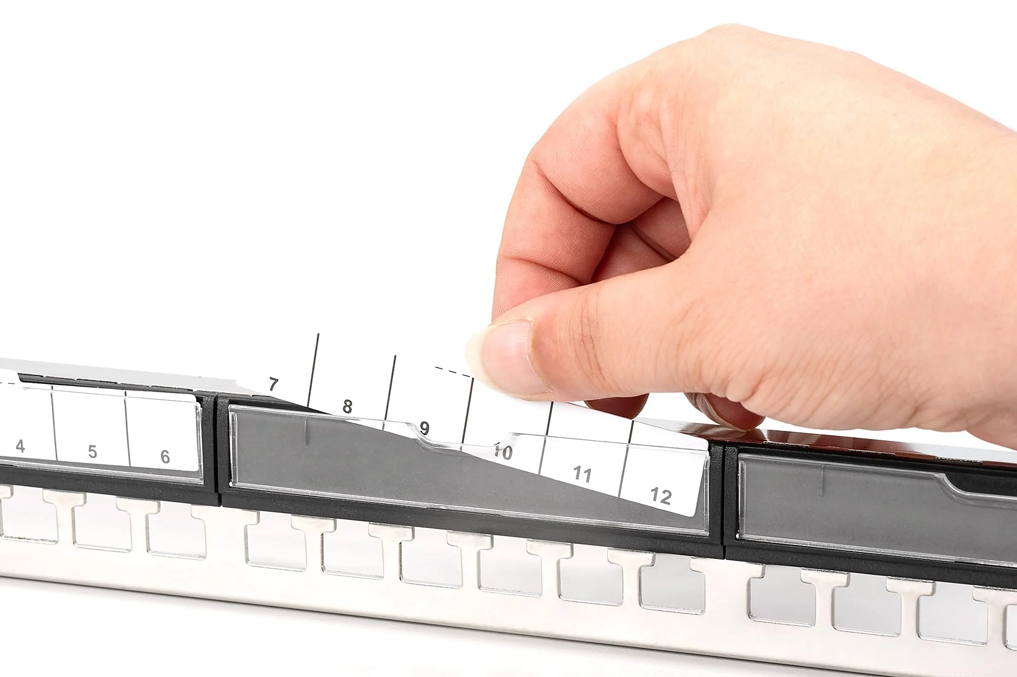 DIGITUS Patch Panel - Modular - For Keystone Modules - 19" - 24-Port - Shielded - Rack Mount 1U - Grey - Image 5
