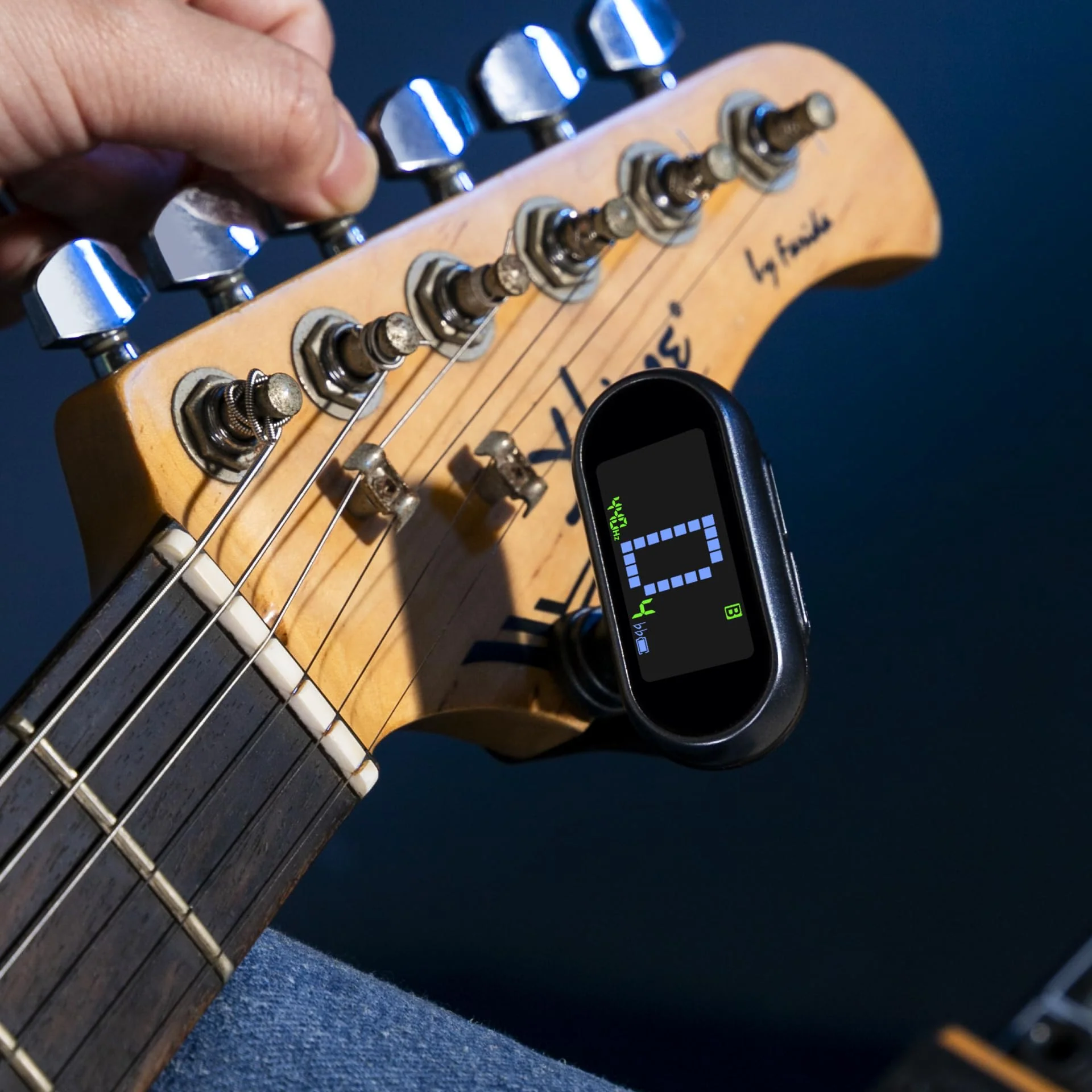 ENO MUSIC Rechargeable Clip-on Tuner for Guitar Bass Ukulele with Chromatic Mode - Image 7