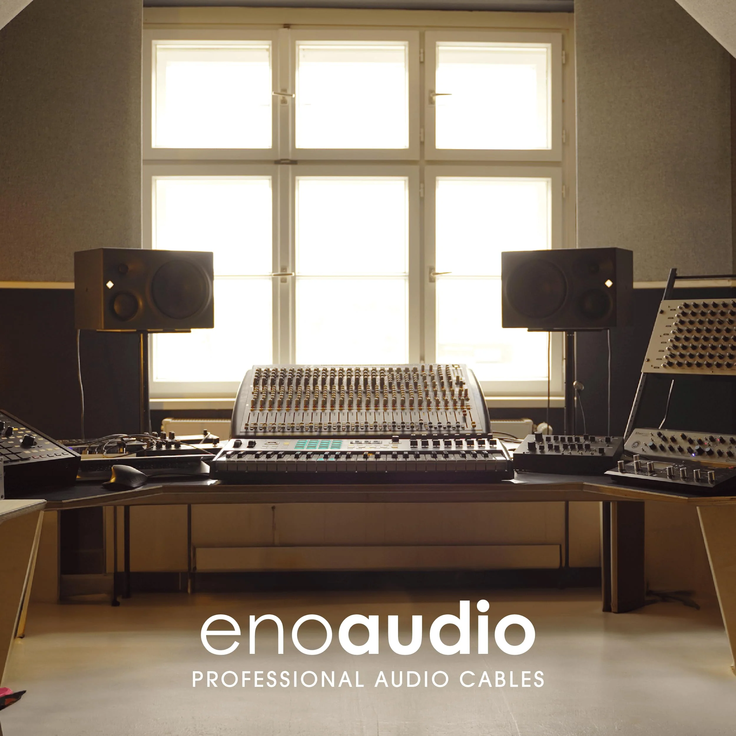 enoaudio Mogami 2534 Quad Pair (L,R) Cable | Neutrik XLR Female - XLR Male | HiFi - 1.64 ft / 0.5 m - Image 7