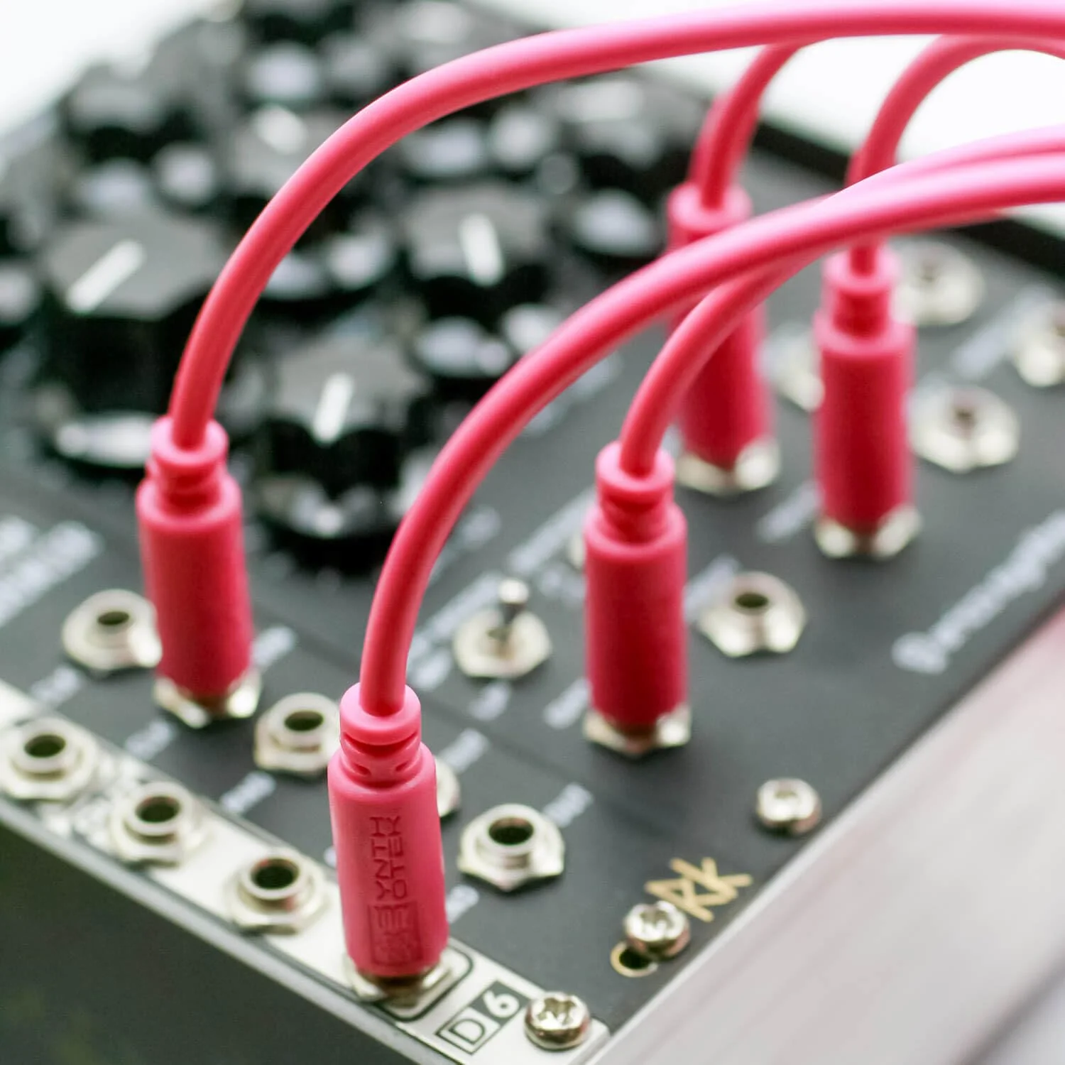 Eurorack Patch Cables - 20 Pack! 3.5mm 1/8 inch Mono 6" 12" 18" 24" (15cm, 30cm, 45cm, 61cm) - Image 5