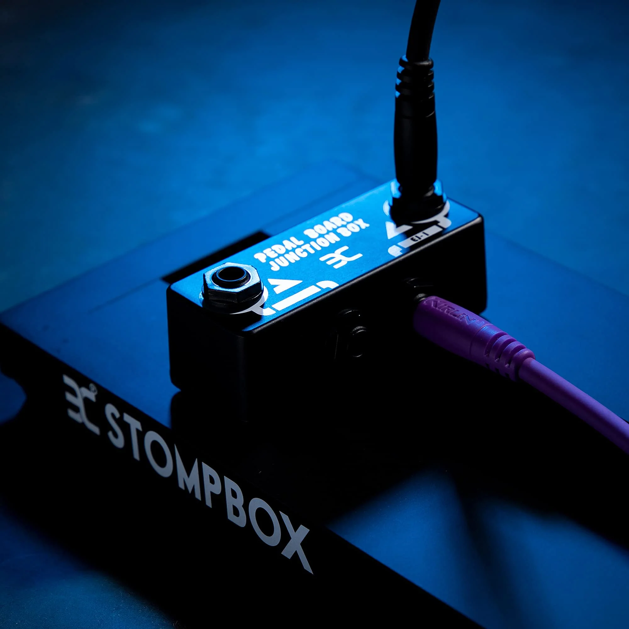 EX Pedalboard Junction box - aggregate input and output in one place - simplify setting, protect jack and save space - Image 6