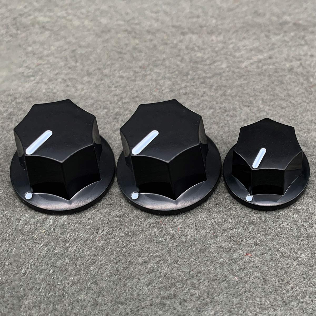 FLEOR Black Bass Guitar Knobs Plastic Volume Control Knobs 2 Big & 1 Small Size for JB Bass Parts - Image 6