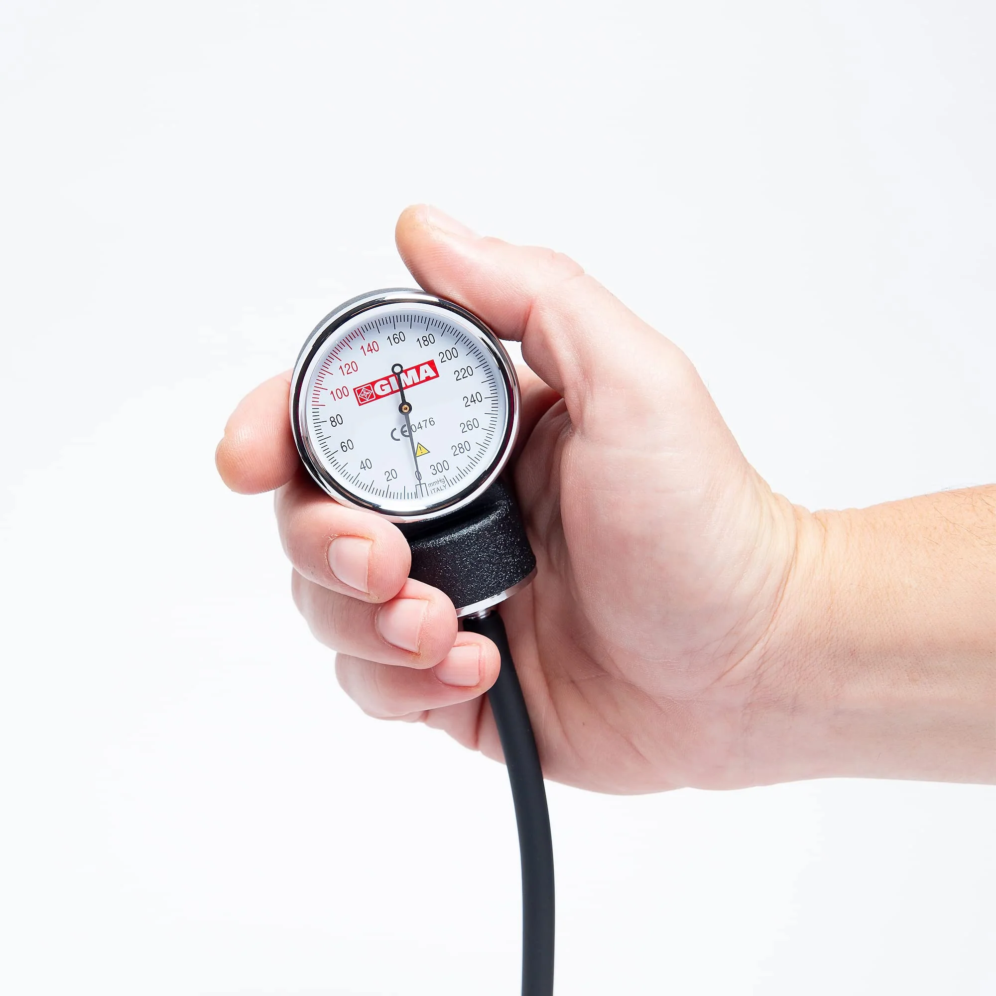 GIMA YTON Classic Aneroid Sphygmomanometer with Stethoscope, Nylon Strap with Velcro Fastening, Latex Free, Manual Adjustment, Bulb with Chrome Valve - Image 5
