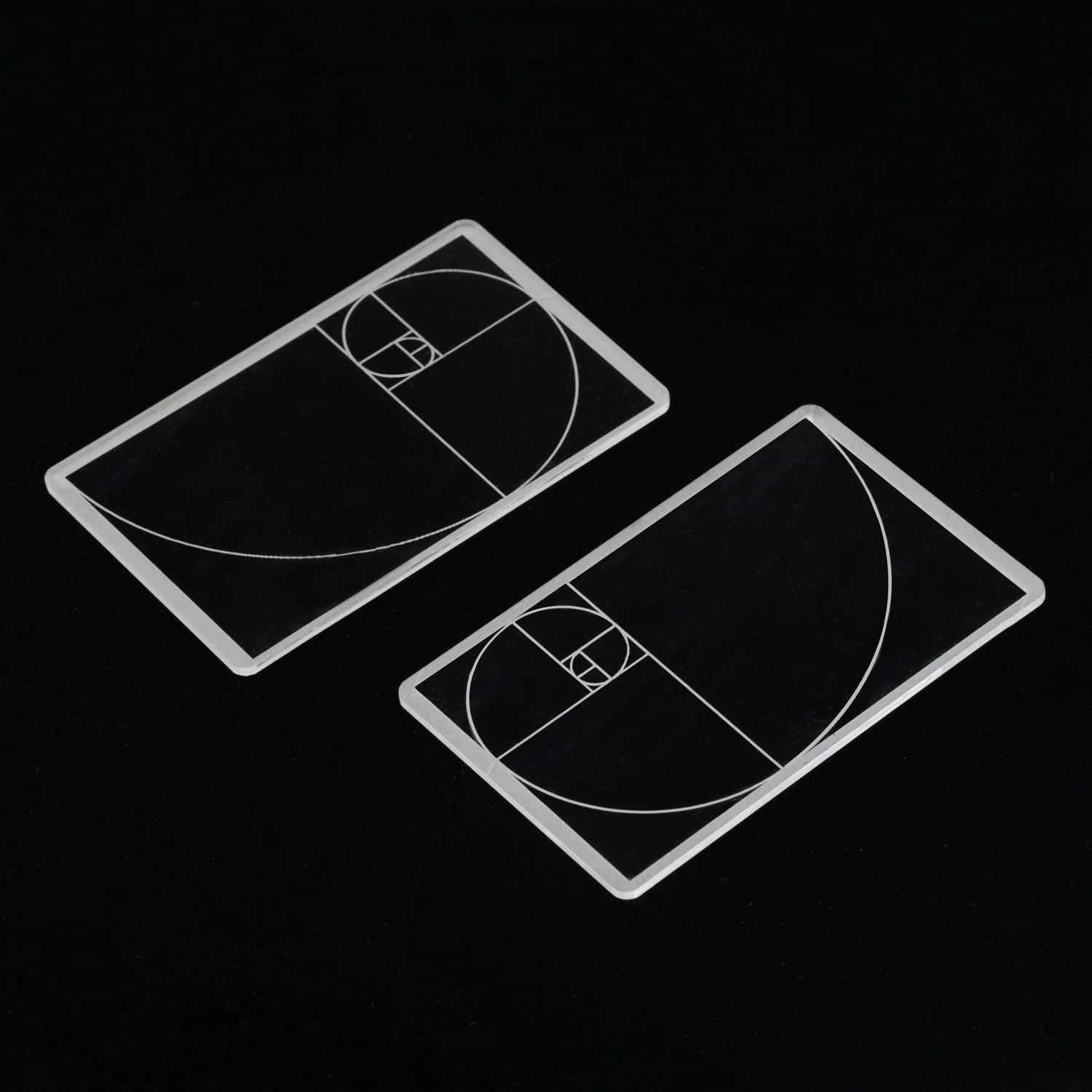 Golden Ratio Viewer,2 Pack Portable Fibonacci Composition View Finder,Photography Scale Viewing Tool,Credit Card Size 2 pack - Image 2