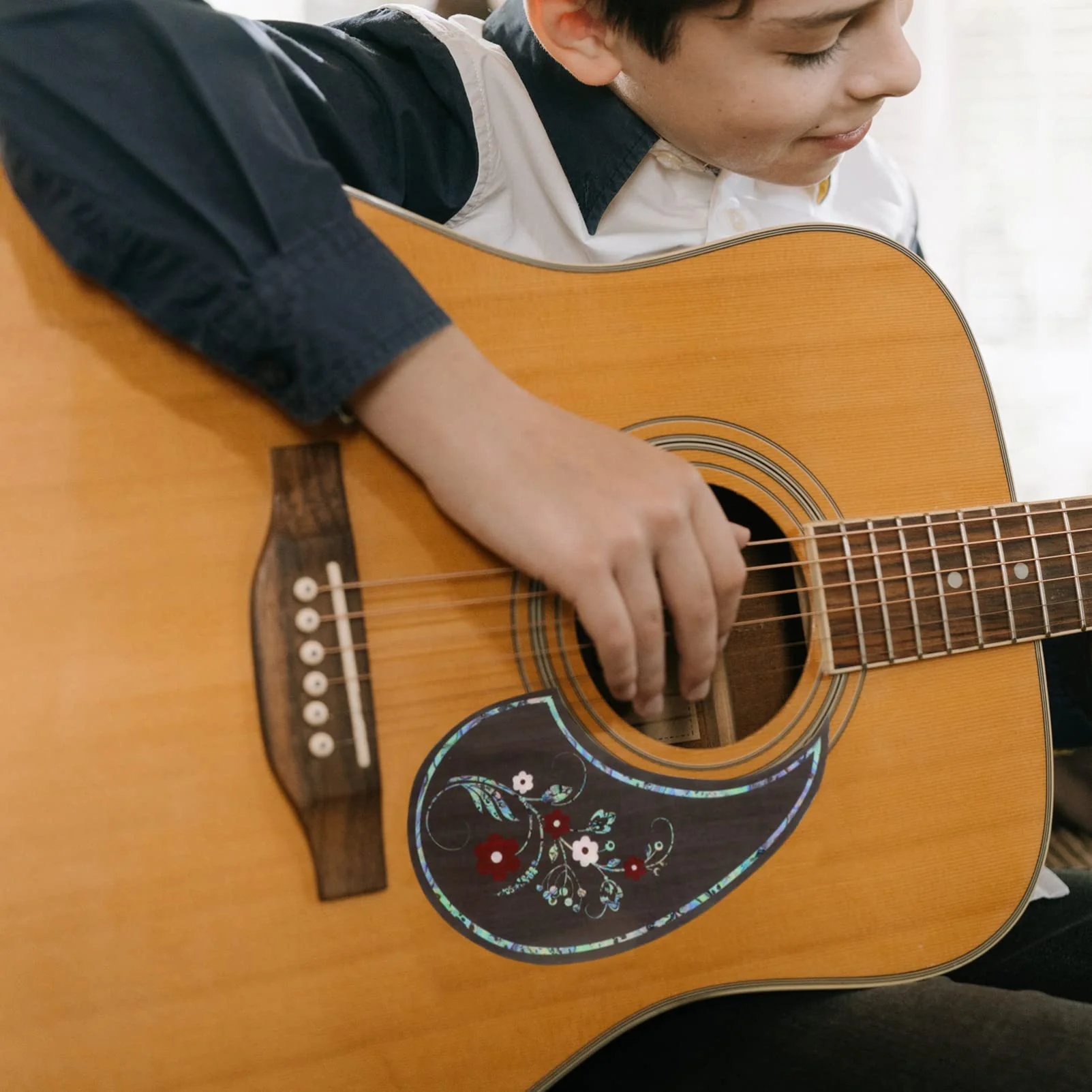 Guitar Pick Acoustic Guitar Pickguard Comma Shape 1Pc Guitar Pickguard Sticker Convenient Sticker Guitar ( Assorted Color ) Teardrop Shape Pickguard Comma Shape Pick Guard - Image 4
