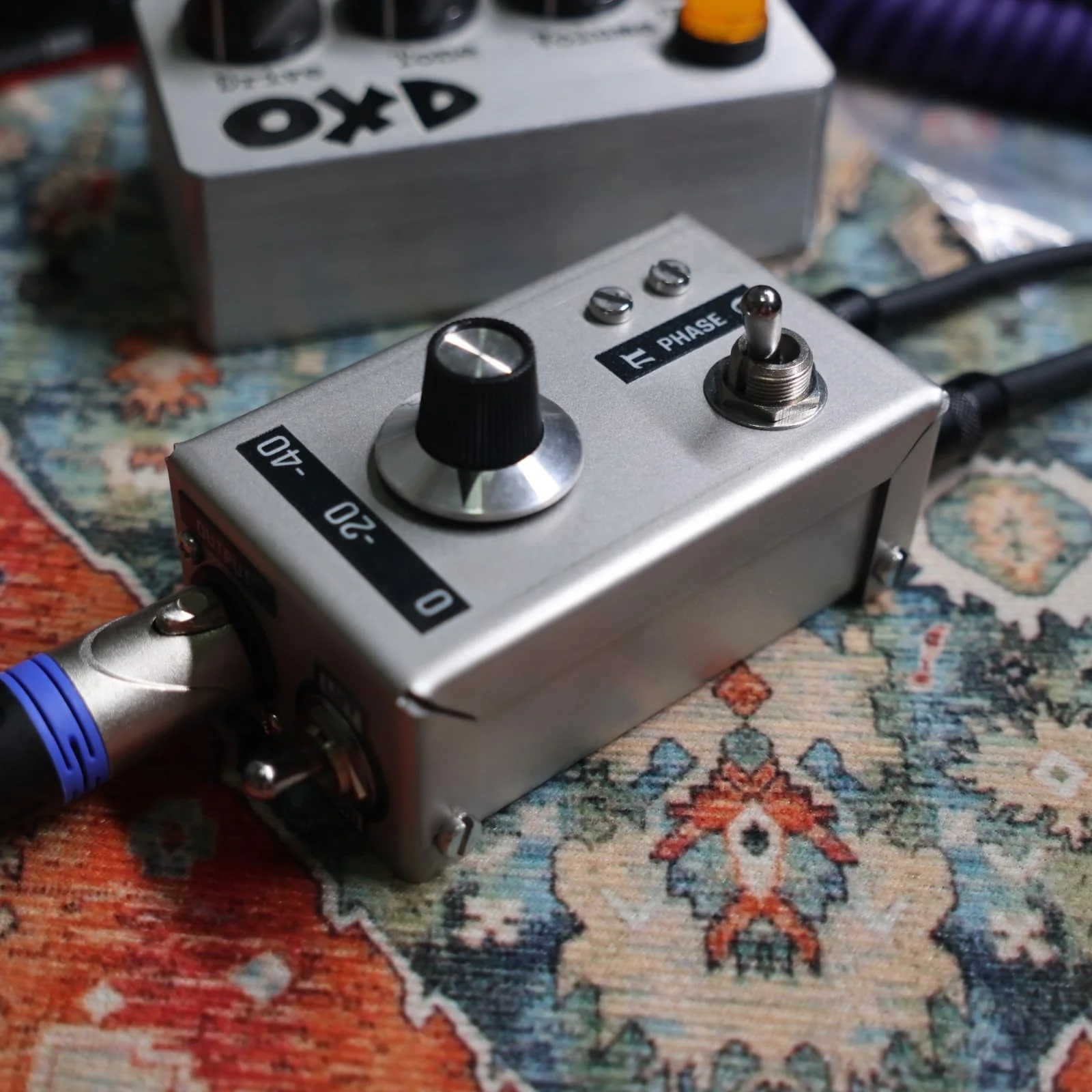 Hand-Made Guitar Effect Pedal High-Performance DI Passive Direct Box Unit Hum Eliminator w/Input Attenuator, 1/4'' Impedance Transformer Connector to Balanced & Unbalanced XLR - Image 2
