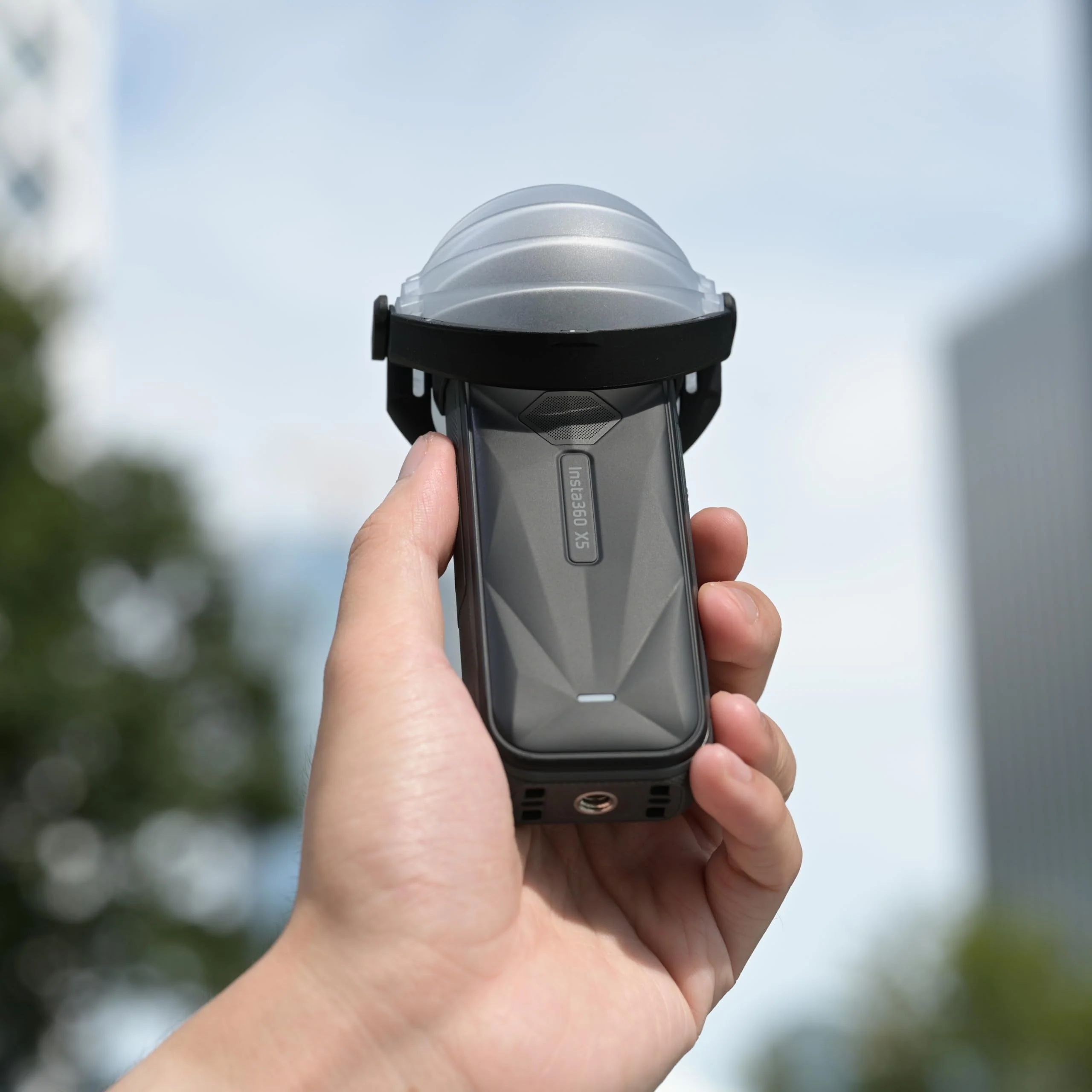 Insta360 X5 Foldable Lens Cap - Image 8