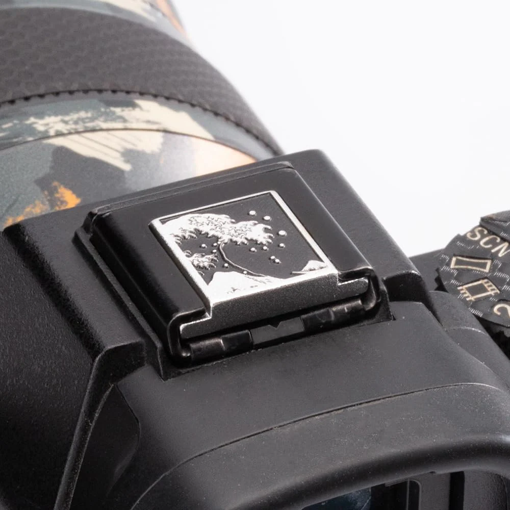 Kanagawa Wave Pattern Camera Metal Hot Shoe Cover for Sony A1 A7C A7CR A7CII A7R A7M2 A7M3 A6700 A6600 A6500 A6400 A6300 (Aluminum Alloy-for Sony) Aluminum Alloy-For sony - Image 3