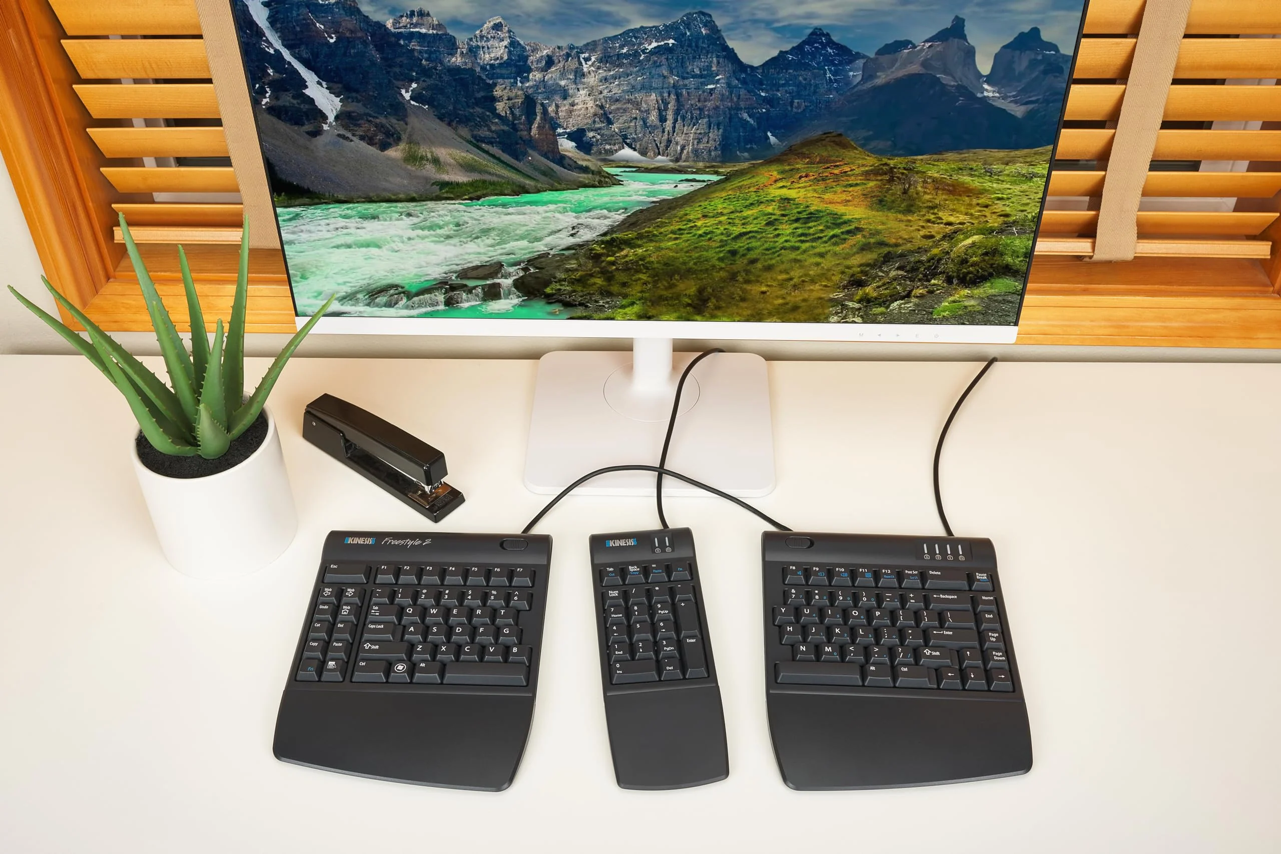 KINESIS Freestyle2 Keypad for PC & Mac - Image 6