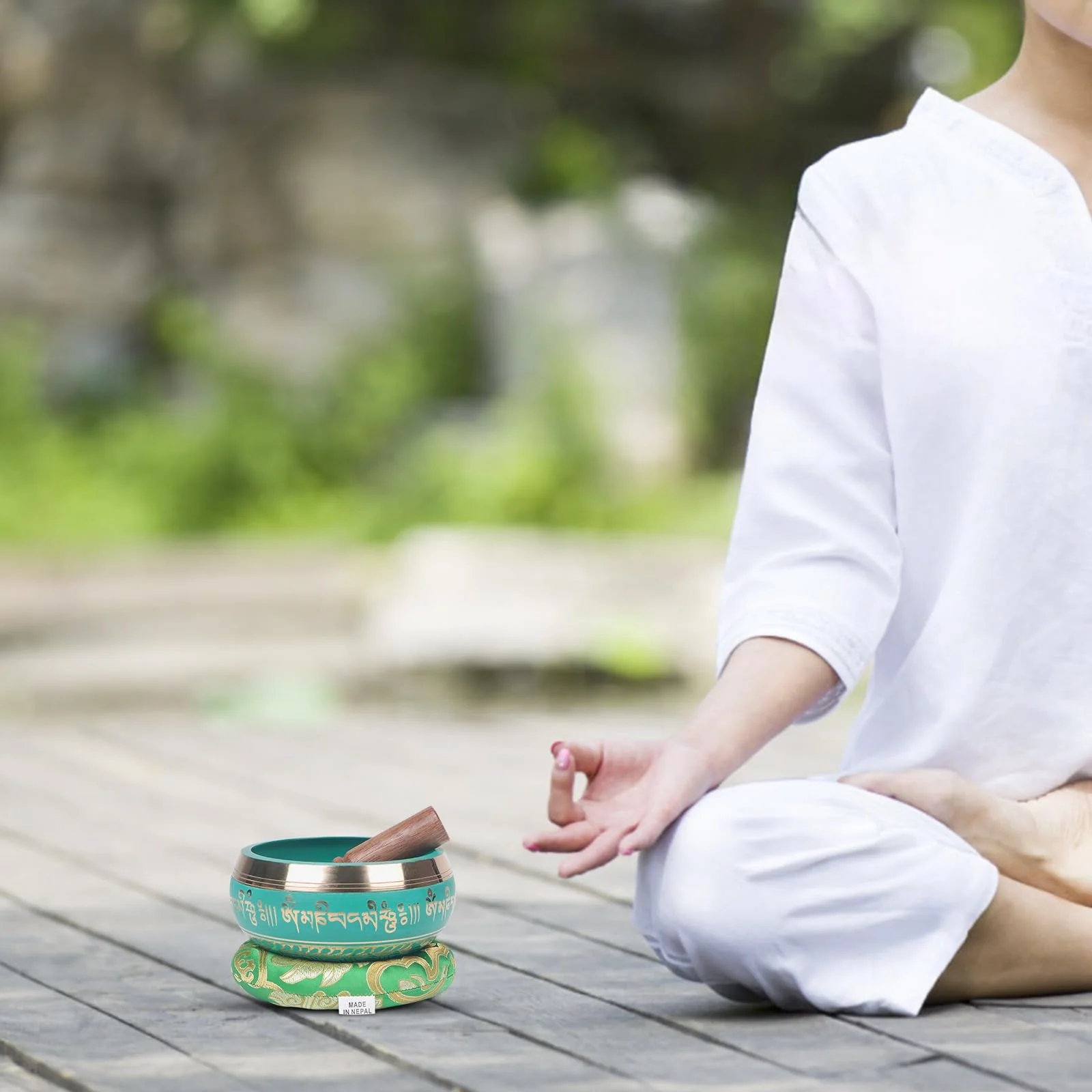 Kmise Tibetan Singing Bowls Set- Handmade in Nepal Meditation Sound Bowls for Yoga, Meditation, Mindfulness, Healing and Chakra Balancing, Stress Relief (5', Green) 5inch Green Golden Flower - Image 5