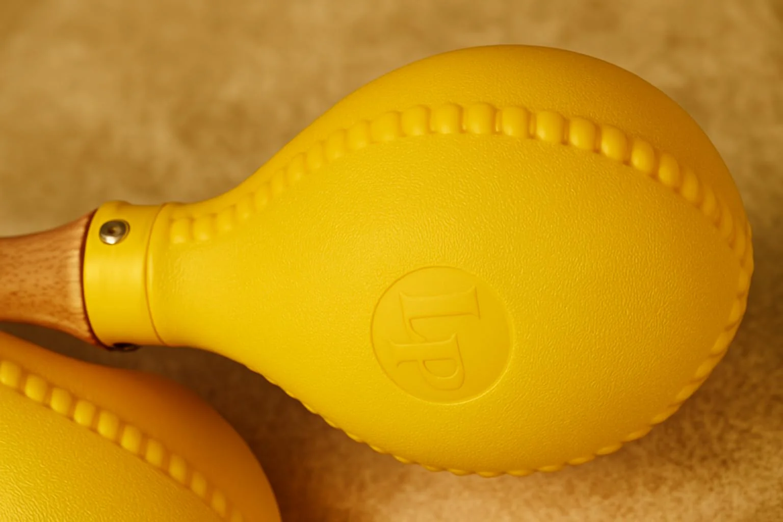 Latin Percussion LP281 Pro Maracas - Image 2