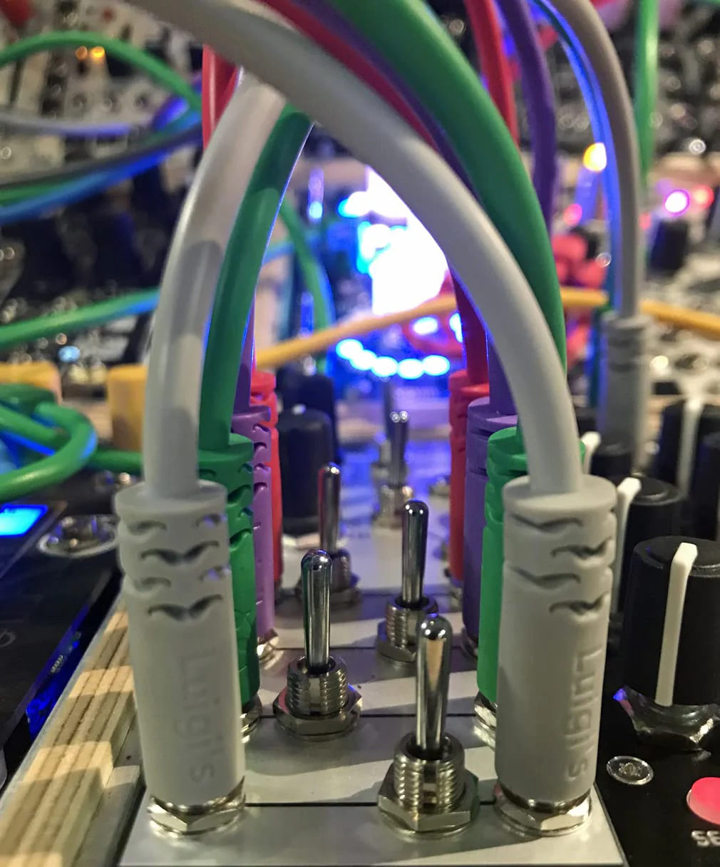 Luigi's Modular Supply Spaghetti Eurorack Patch Cables - Pkg of 5 Purple Cables, 36" (90 cm) - Image 5
