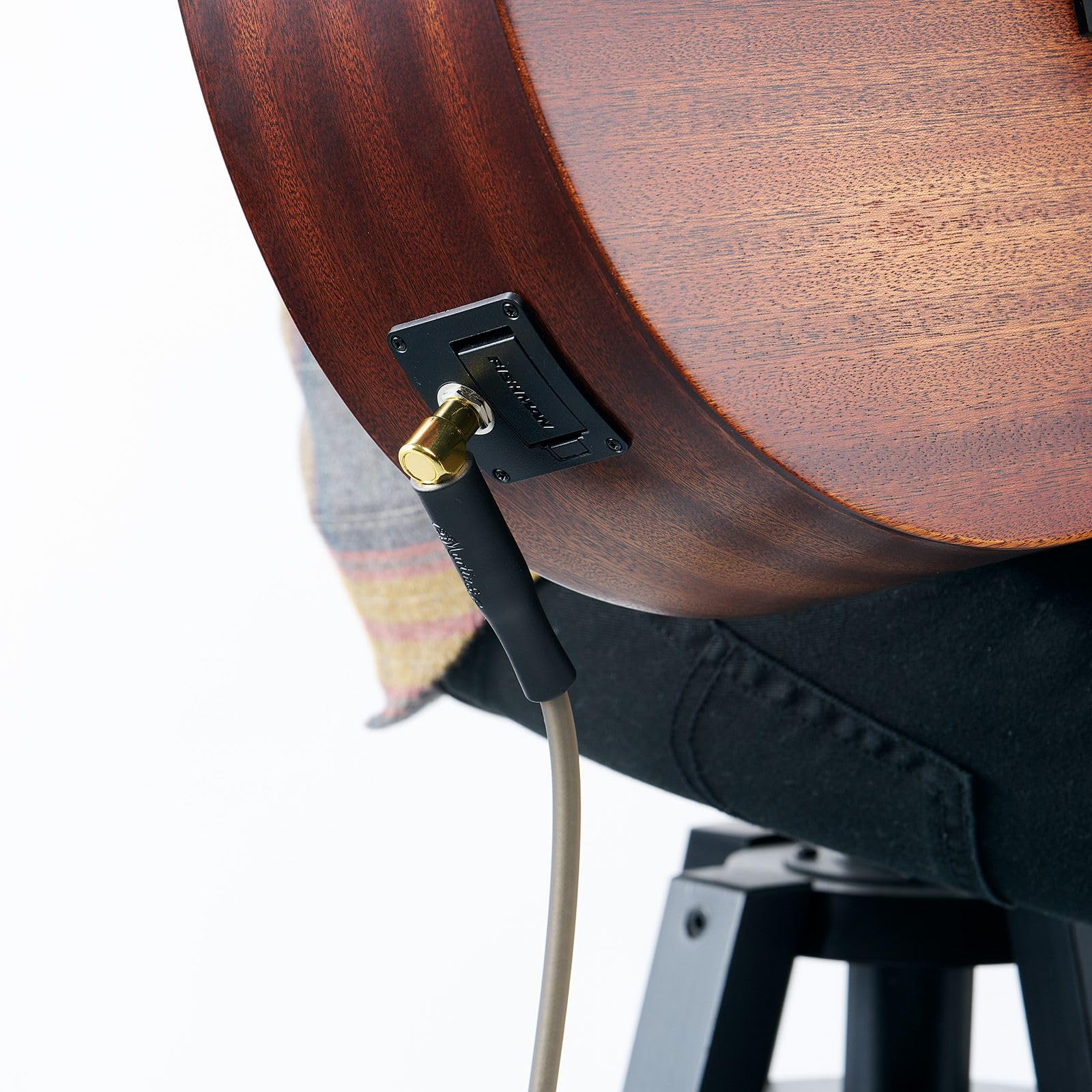 LUXE BY MARTIN® Guitar Cable – Premium Acoustic Cable | Rich Tone, Low Capacitance & Quiet Performance | Flexible, Durable Design with Lifetime Guarantee - Image 3
