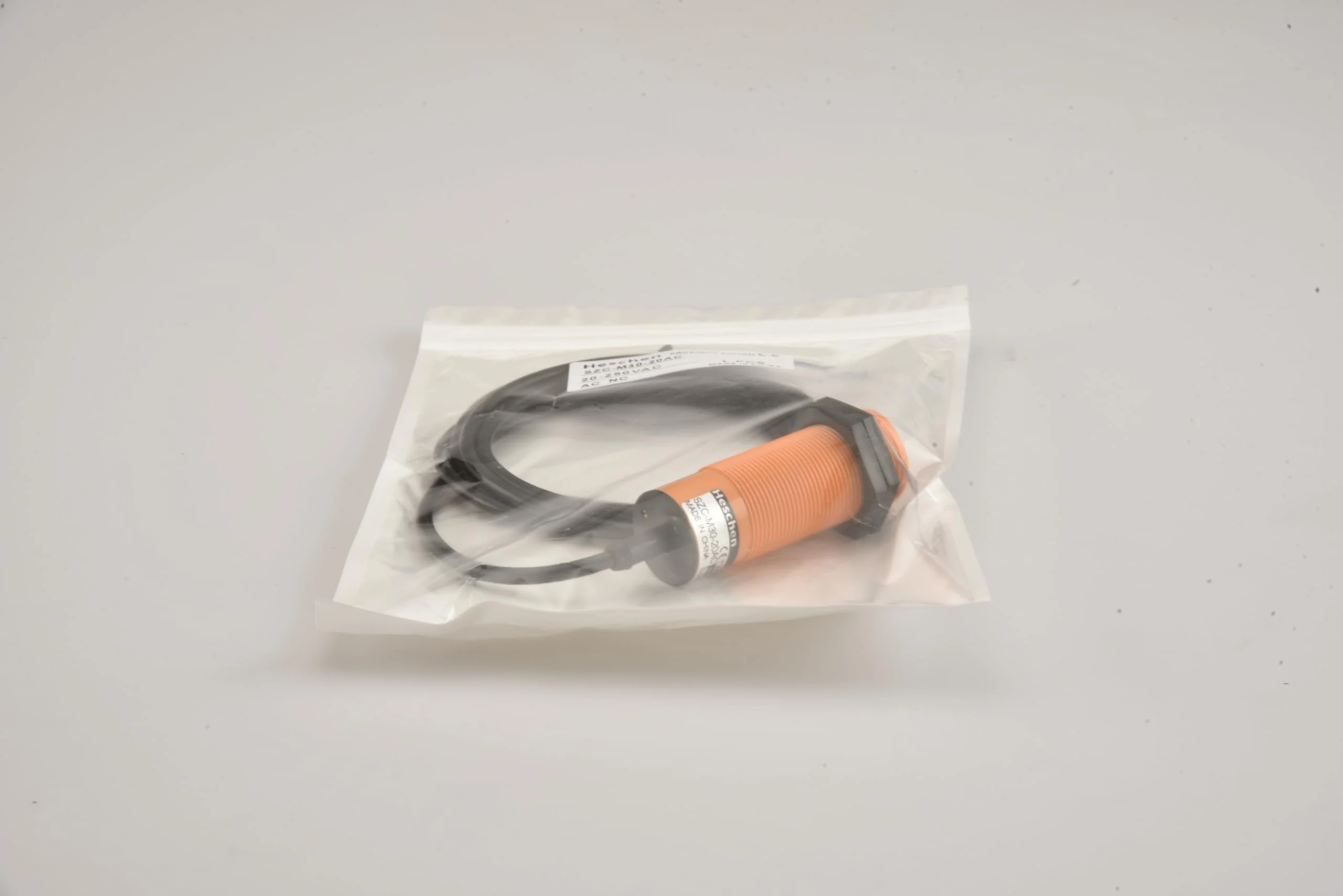 M30 Capacitive Proximity Sensor Switch, SZC-M30-20AC, Detecting Distance 1-20mm, 20-250VAC 400mA, Normally Closed (NC), 2 Wire - Image 11