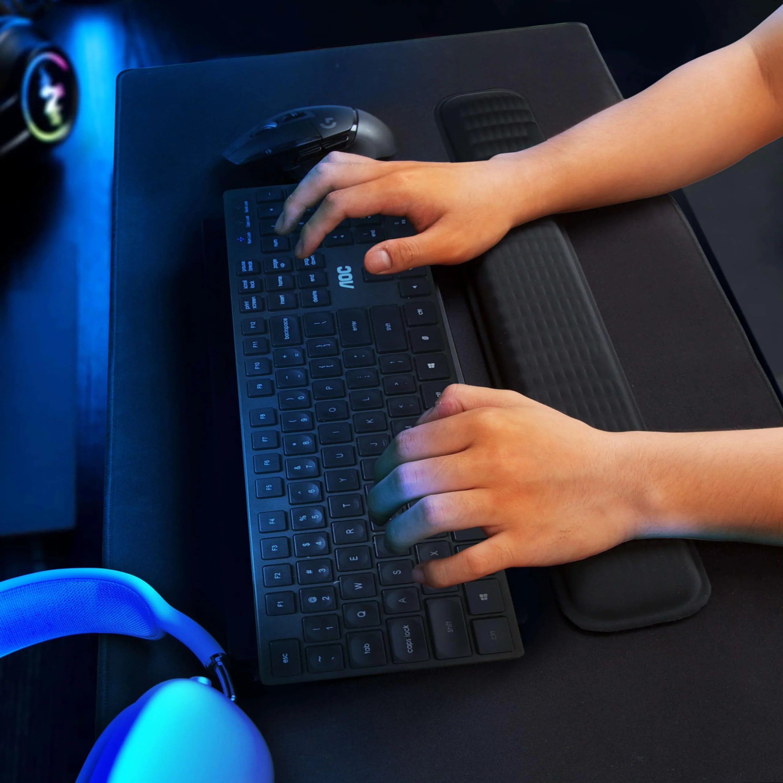 MEKASS Ergonomic Wrist Rest for Keyboard and Mouse, Soft Memory Foam Keyboard Wrist Rest Set with Non-Slip Silicone Base, Easy Typing, Pain Relief, Comfort for Office, Work, Gaming (Classic Black) - Image 8