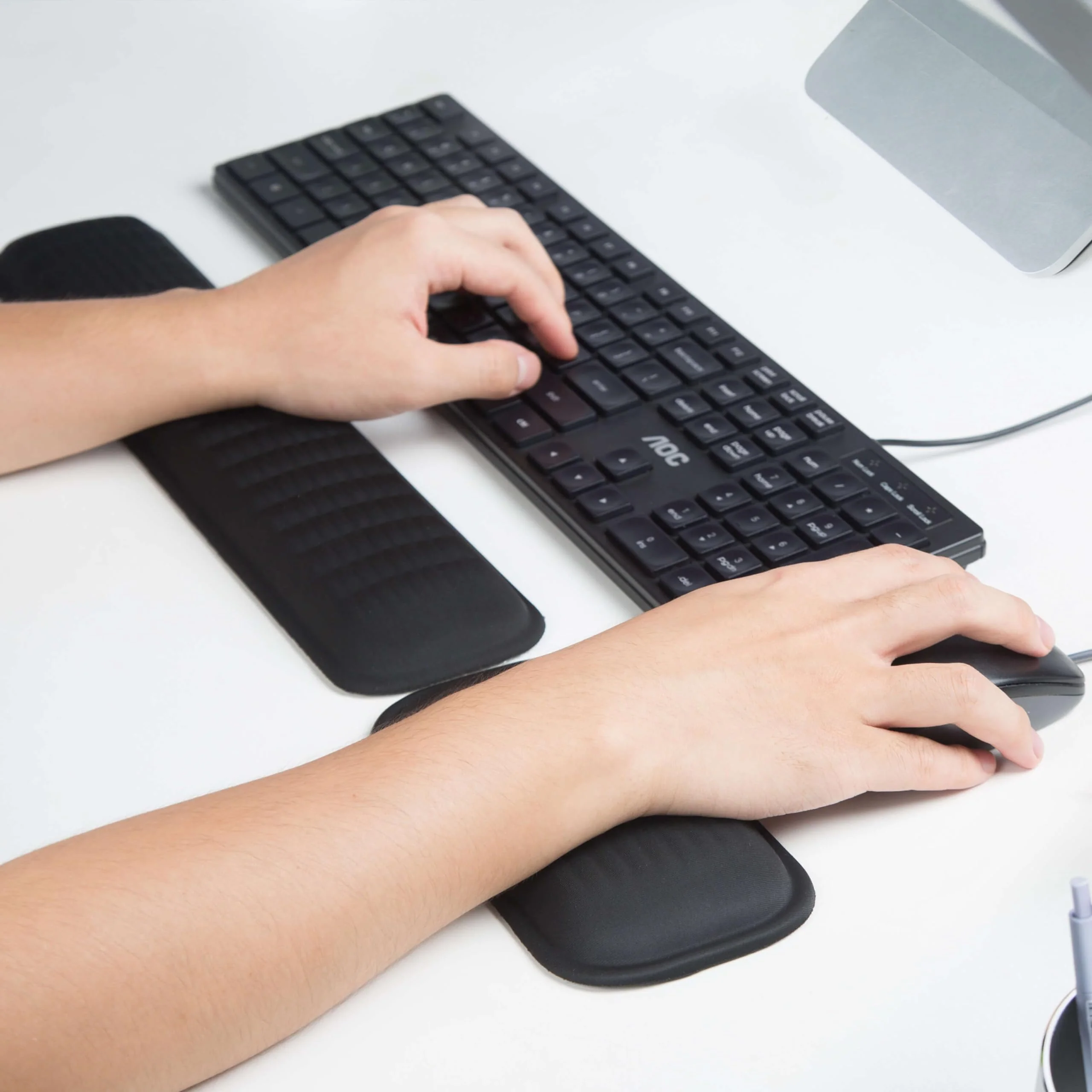 MEKASS Ergonomic Wrist Rest for Keyboard and Mouse, Soft Memory Foam Keyboard Wrist Rest Set with Non-Slip Silicone Base, Easy Typing, Pain Relief, Comfort for Office, Work, Gaming (Classic Black) - Image 9