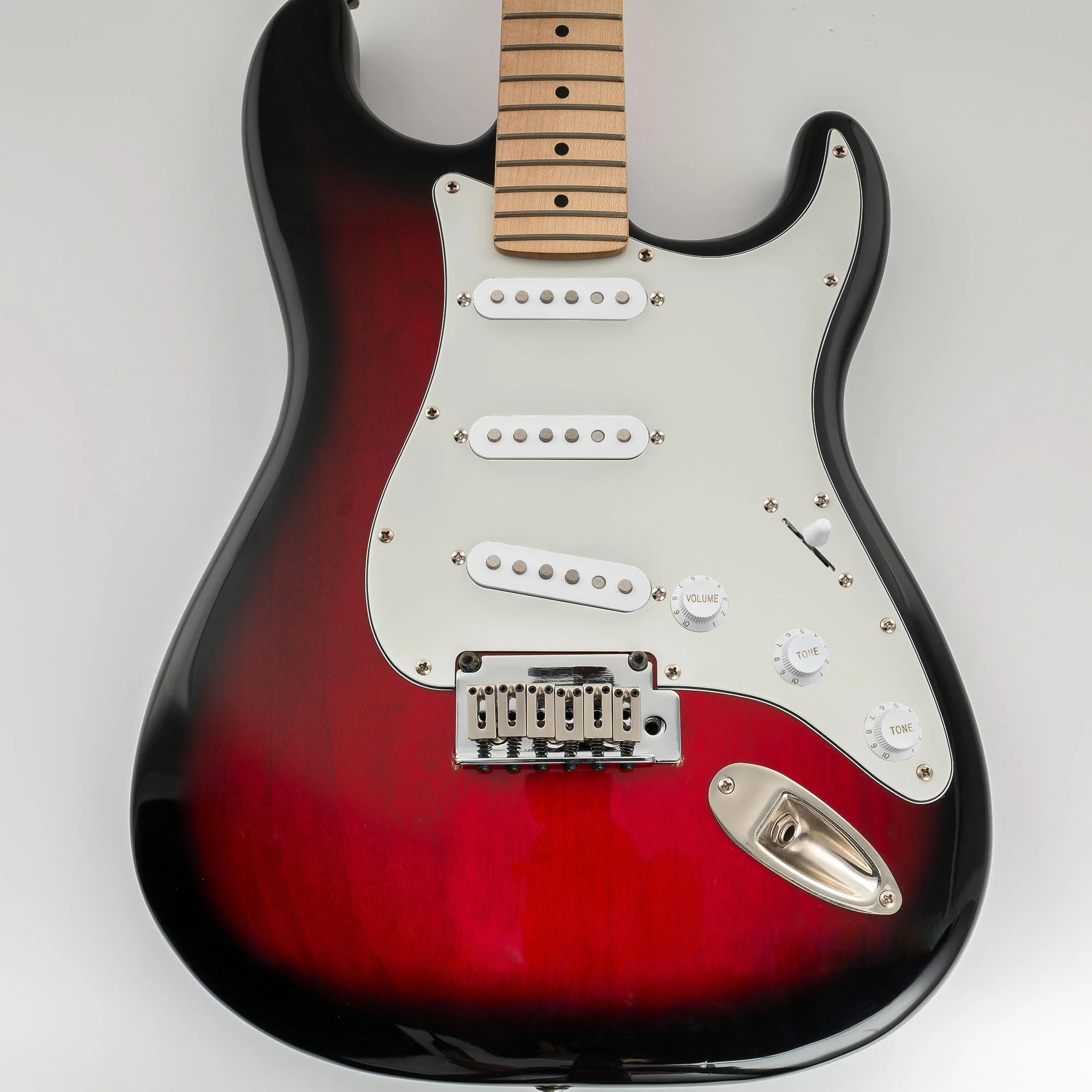Musiclily SSS 11 Hole Strat Pickguard ST Pick Guard Scratch Plate for Fender USA/Mexican Standard Stratocaster Modern Style Electric Guitar, 3Ply Aged White 3ply Parchment - Image 5
