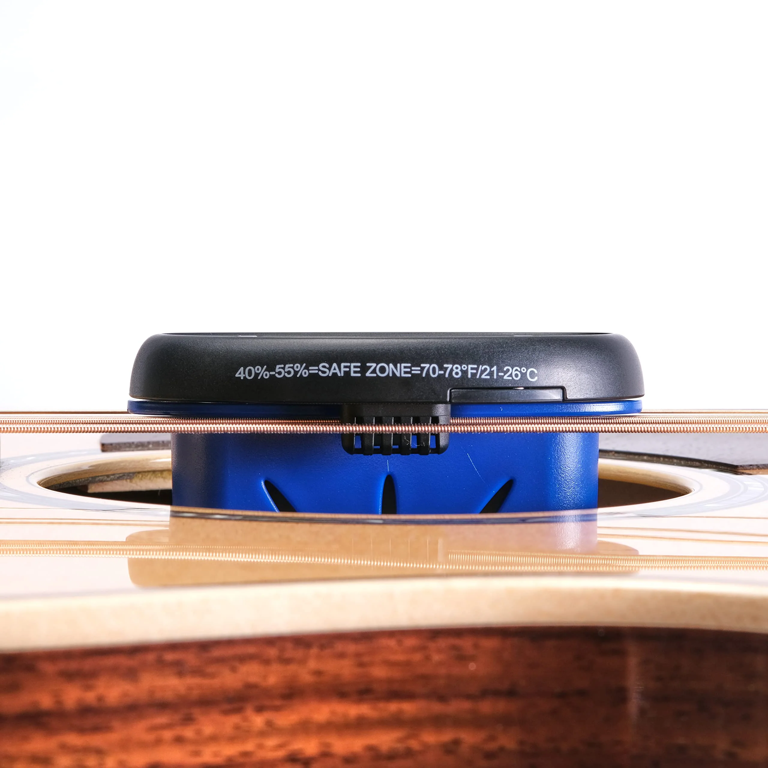 MusicNomad (MN311) The Humitar ONE-Acoustic Guitar Humidifier & Hygrometer - Image 4