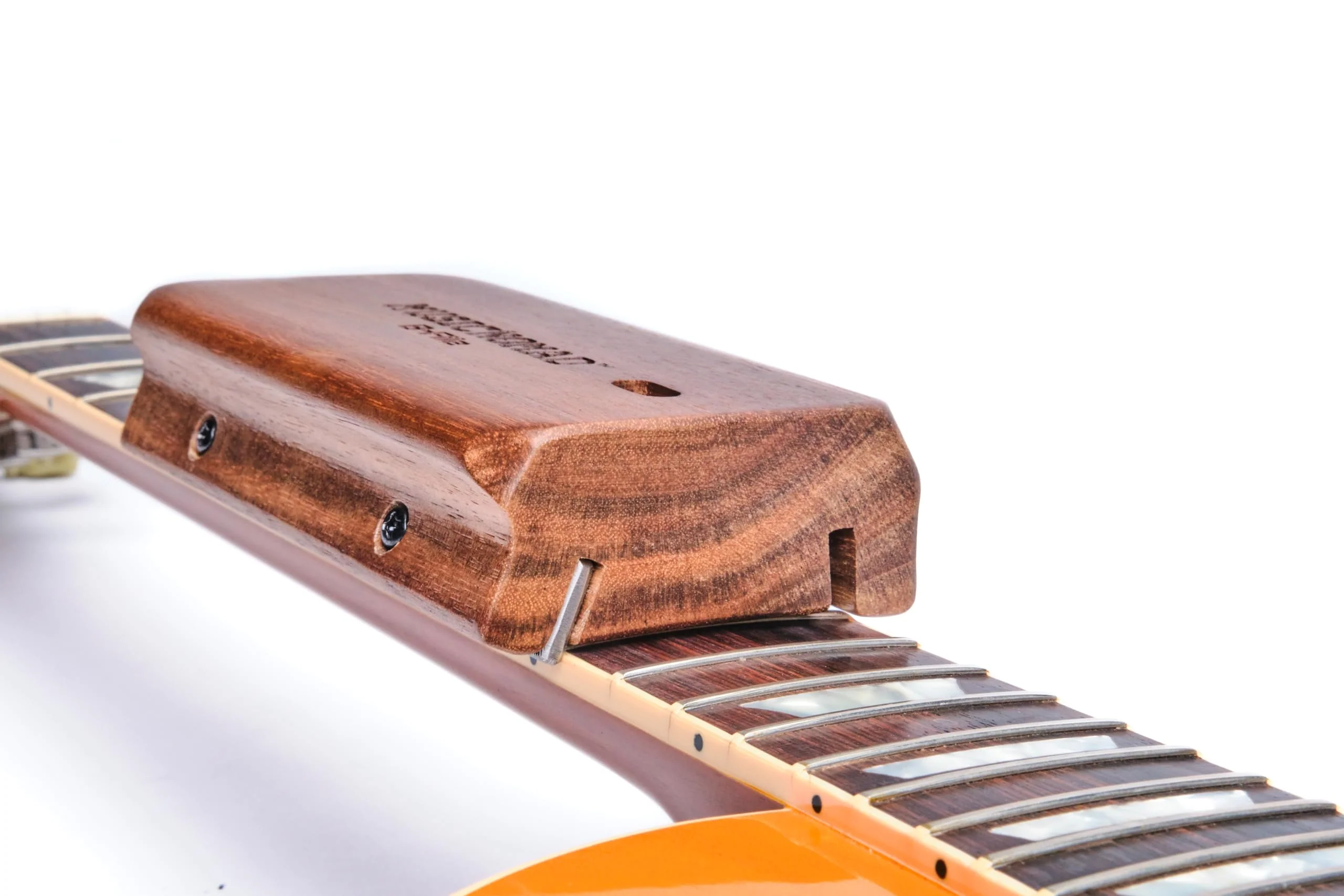 MusicNomad MN831 Precision Fret Beveling File (B-File) - Image 10