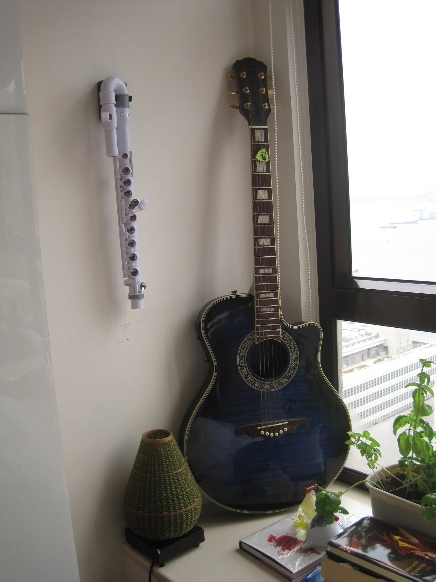 Nuvo Wall Hanger (1) (Clarinéo, Flute or jSax) - Image 2