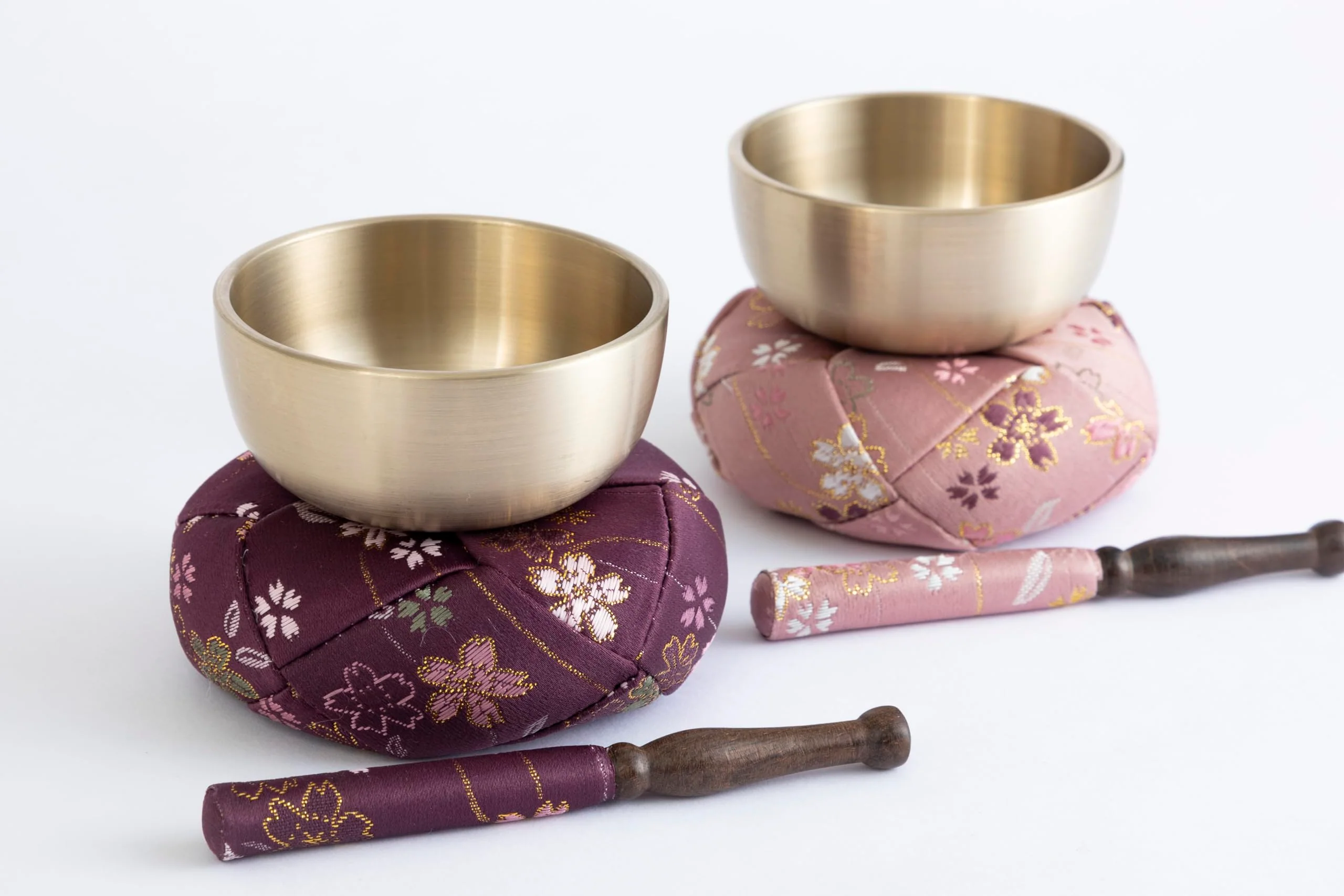 Orin Bell Japanese Buddhist Bell,Mat,bar Set Made in Japan Takaoka, Pink,2.99inch - Image 3