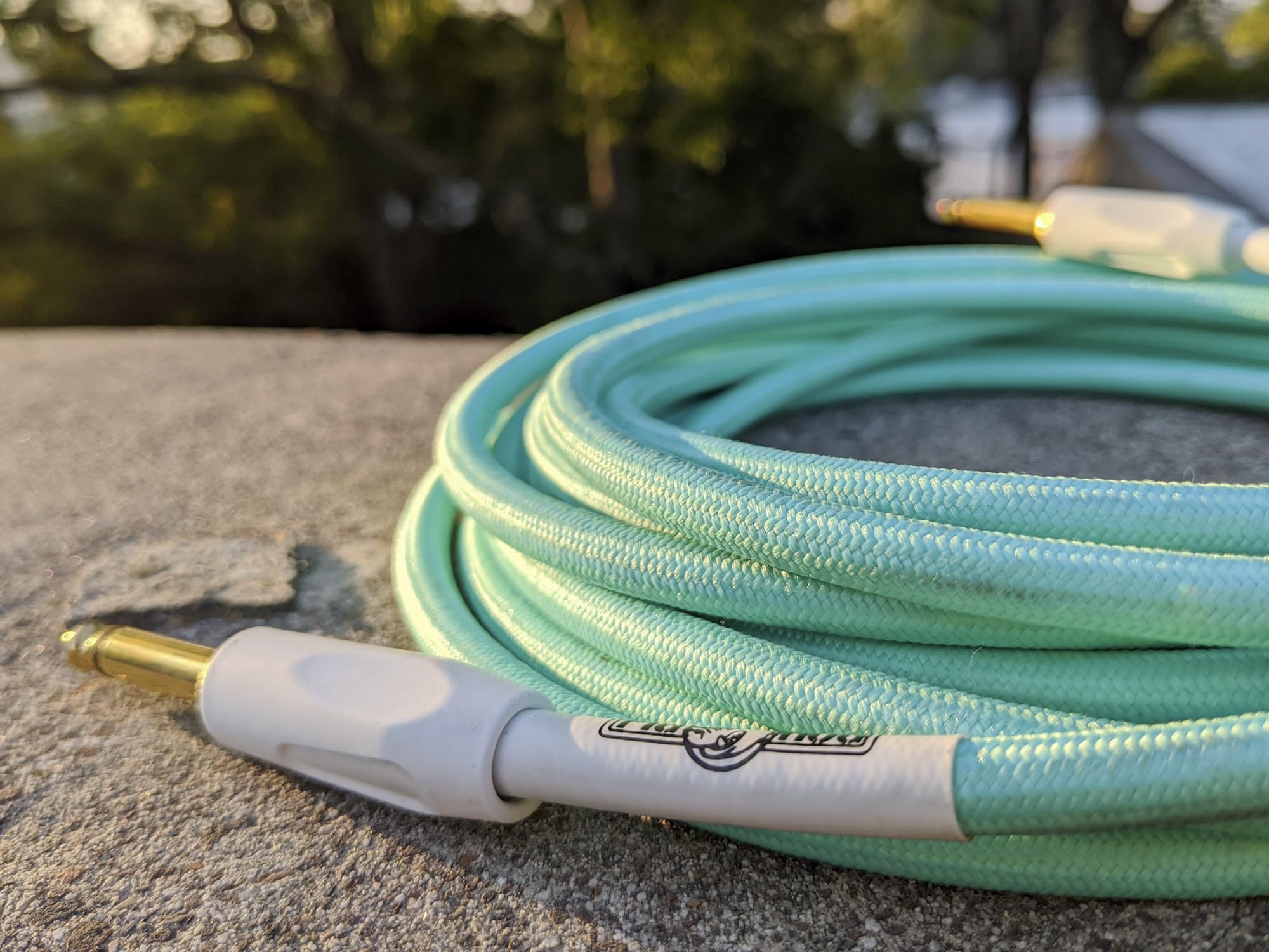 Pig Hog PCH20SG 1/4" to 1/4" Seafoam Green Guitar Instrument Cable, 20 Feet - Image 2