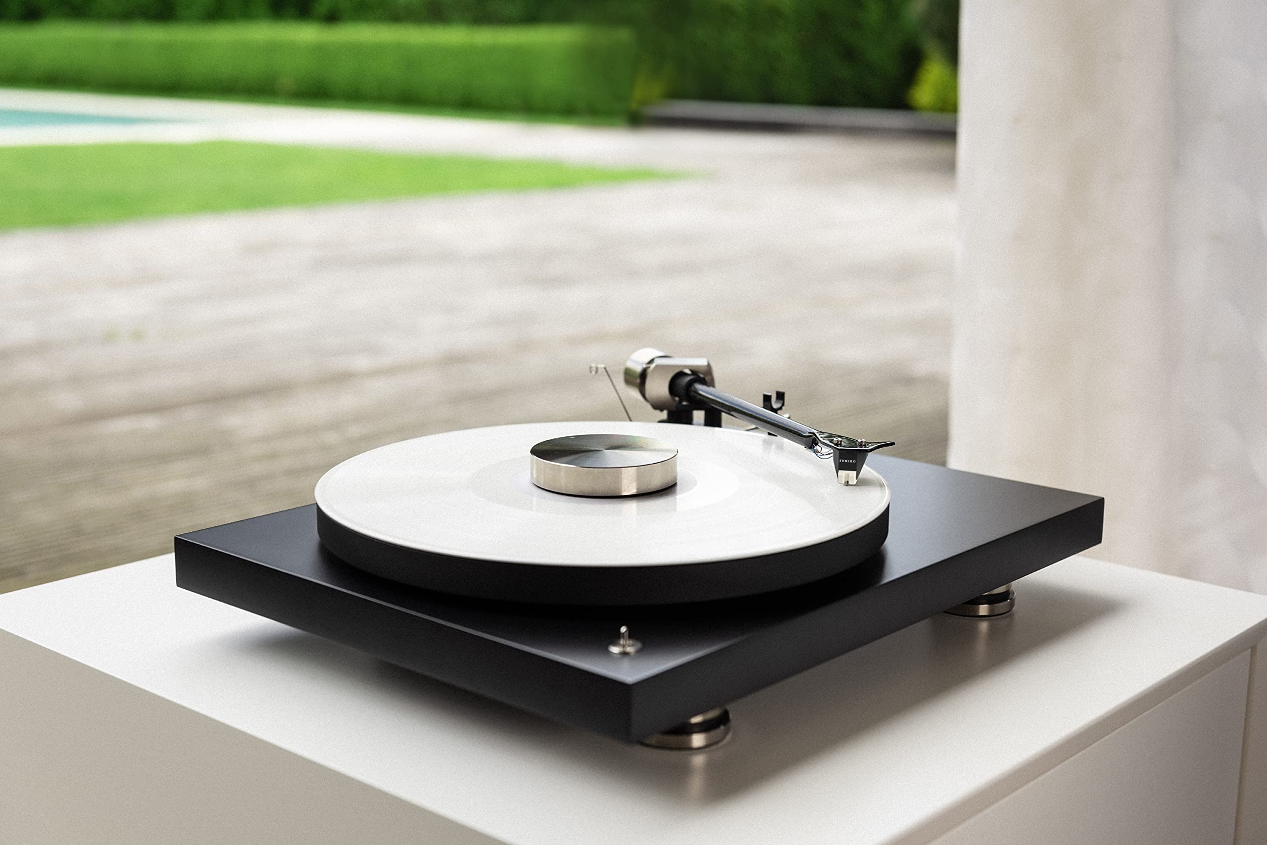 Pro-Ject Record Puck PRO, Nickel Plated Aluminium Record Puck, Sound Improvement for All Turntables - Image 6